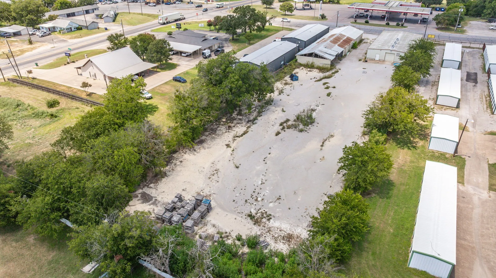 Industrial For Sale in Erath County , 1208 E Washington Street, Stephenville, Texas 76401, 0, 0, Garage spaces, 0 Sqft, built in 1940, Preowned, mls#21041892, Real Estate Agent in Stephenville, Homes For Sale in Erath county, Homes For Sale in Stephenville, Realtor in Stephenville Texas, Real Estate Brokerage Independent Realty Texas, Luminita Cordes Realtor