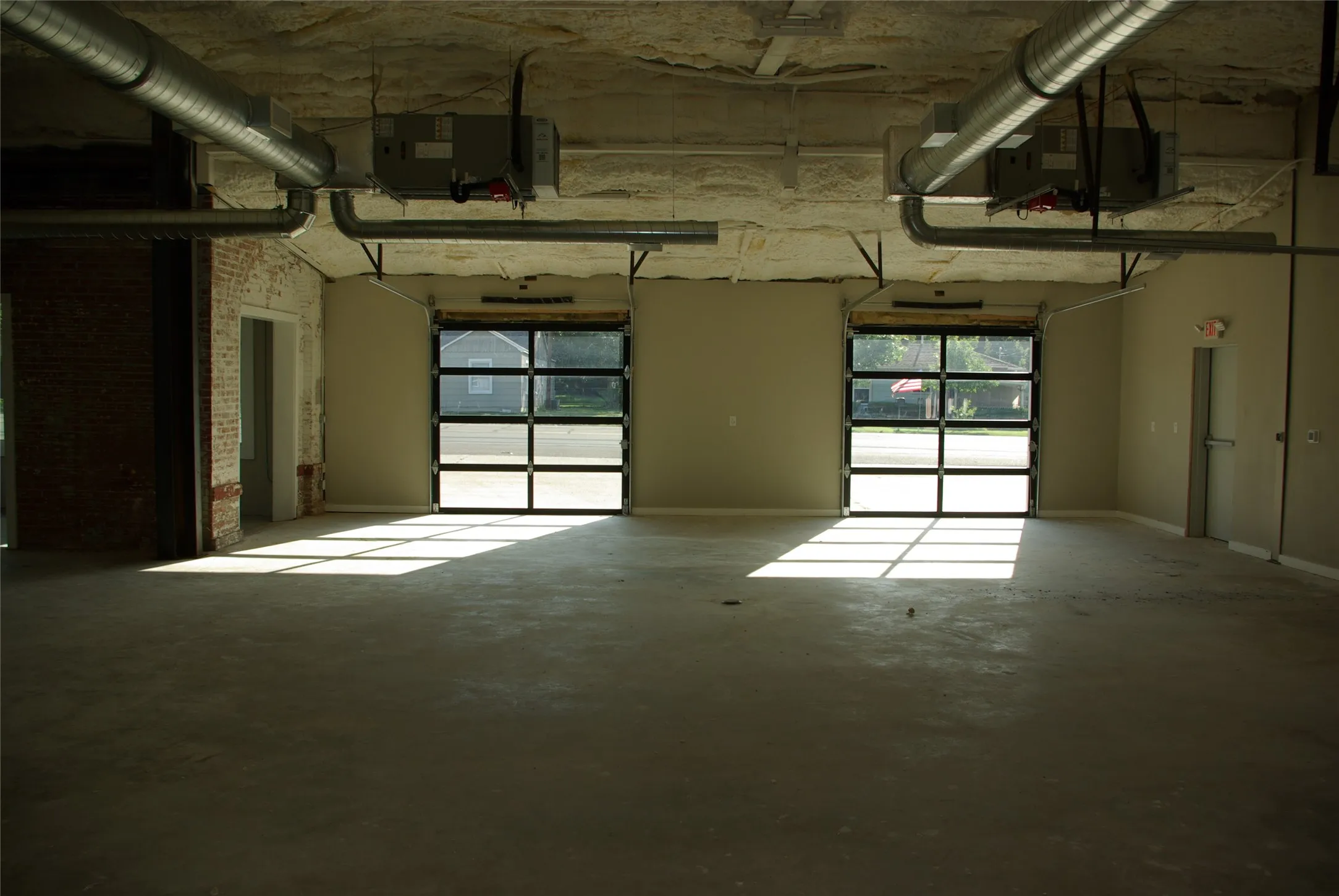 Retail For Sale in Grayson County , 306 S Waco Street, Van Alstyne, Texas 75495, 0, 0, Garage spaces, 2,597 Sqft, built in 2023, New Construction - Incomplete, Price $725,000, mls#21041726, Real Estate Agent in Van Alstyne, Homes For Sale in Grayson county, Homes For Sale in Van Alstyne, Realtor in Van Alstyne Texas, Real Estate Brokerage Independent Realty Texas, Luminita Cordes Realtor