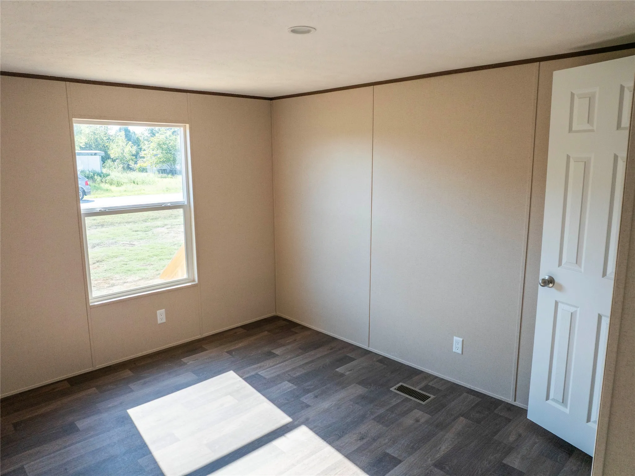 Manufactured Home For Sale in Johnson County , 7005 Walden Drive, Joshua, Texas 76058, 4 Bedroom, 2 Bathroom, Garage spaces, 1,475 Sqft, built in 2025, mls#21042130, Real Estate Agent in Joshua, Homes For Sale in Johnson county, Homes For Sale in Joshua, Realtor in Joshua Texas, Real Estate Brokerage Independent Realty Texas, Luminita Cordes Realtor