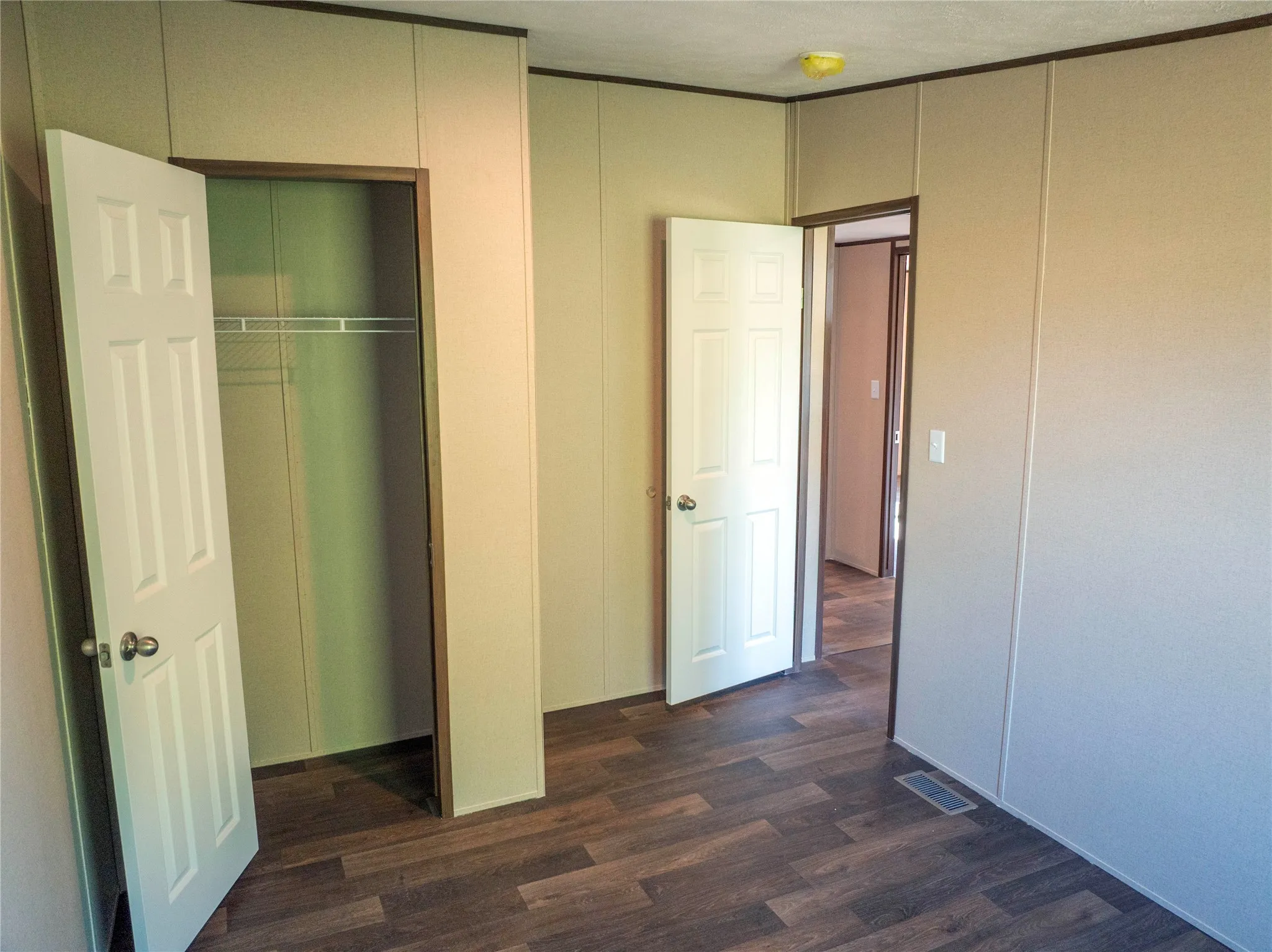 Manufactured Home For Sale in Johnson County , 7005 Walden Drive, Joshua, Texas 76058, 4 Bedroom, 2 Bathroom, Garage spaces, 1,475 Sqft, built in 2025, mls#21042130, Real Estate Agent in Joshua, Homes For Sale in Johnson county, Homes For Sale in Joshua, Realtor in Joshua Texas, Real Estate Brokerage Independent Realty Texas, Luminita Cordes Realtor