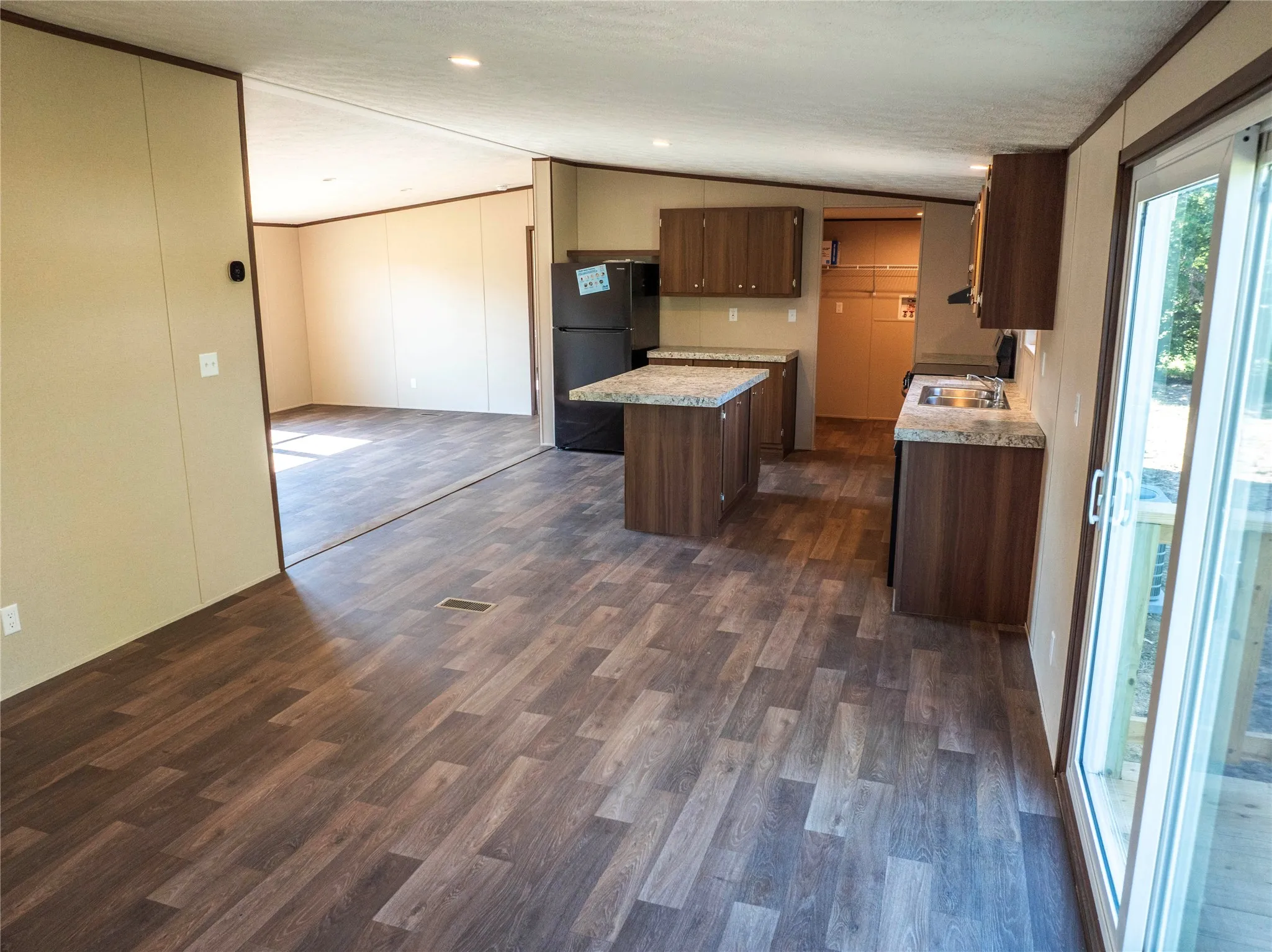 Manufactured Home For Sale in Johnson County , 7005 Walden Drive, Joshua, Texas 76058, 4 Bedroom, 2 Bathroom, Garage spaces, 1,475 Sqft, built in 2025, mls#21042130, Real Estate Agent in Joshua, Homes For Sale in Johnson county, Homes For Sale in Joshua, Realtor in Joshua Texas, Real Estate Brokerage Independent Realty Texas, Luminita Cordes Realtor
