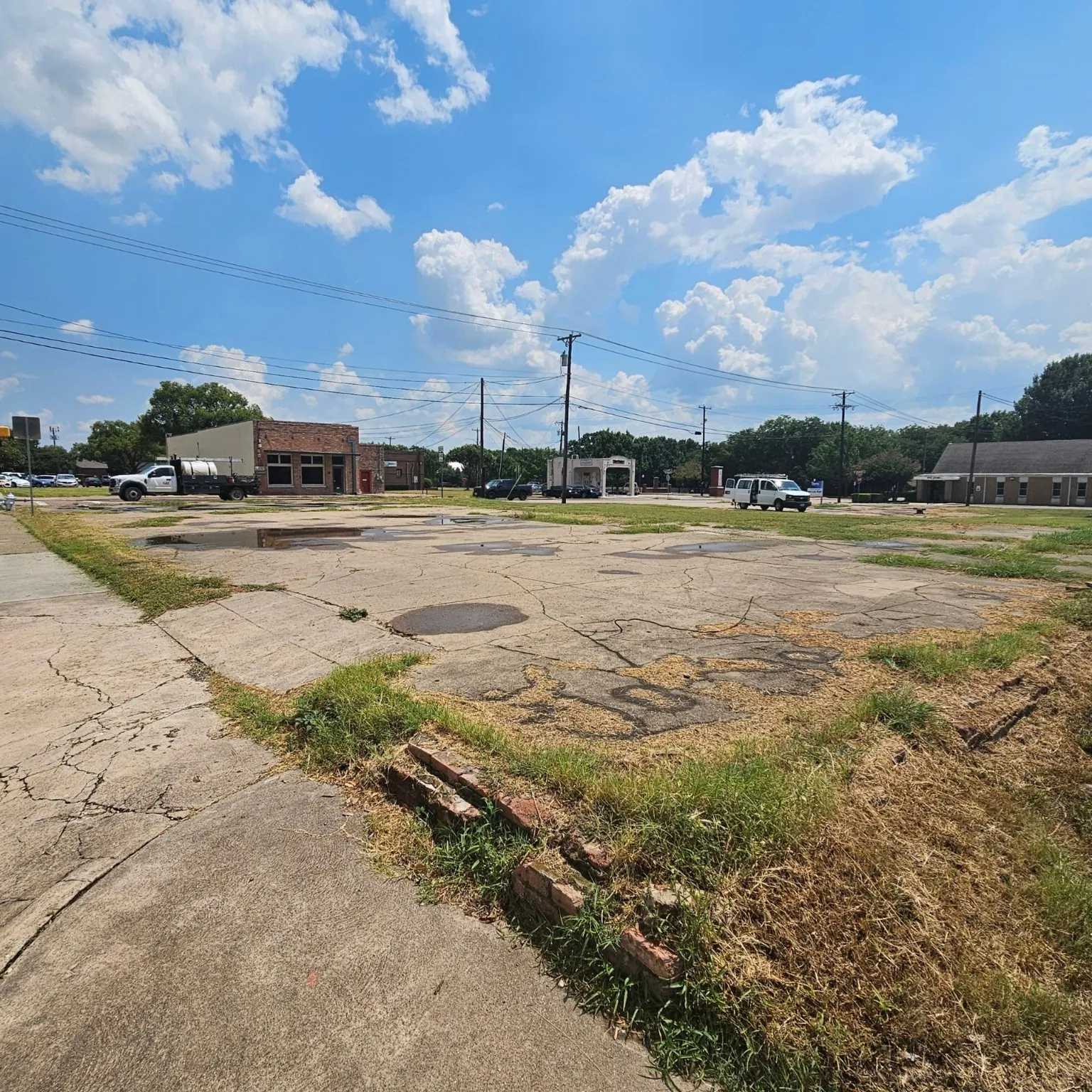 Retail For Sale in Dallas County , 103-107 S Dallas Avenue, Lancaster, Texas 75146, 0, 0, Garage spaces, 0 Sqft, built in 0, mls#21042409, Real Estate Agent in Lancaster, Homes For Sale in Dallas county, Homes For Sale in Lancaster, Realtor in Lancaster Texas, Real Estate Brokerage Independent Realty Texas, Luminita Cordes Realtor