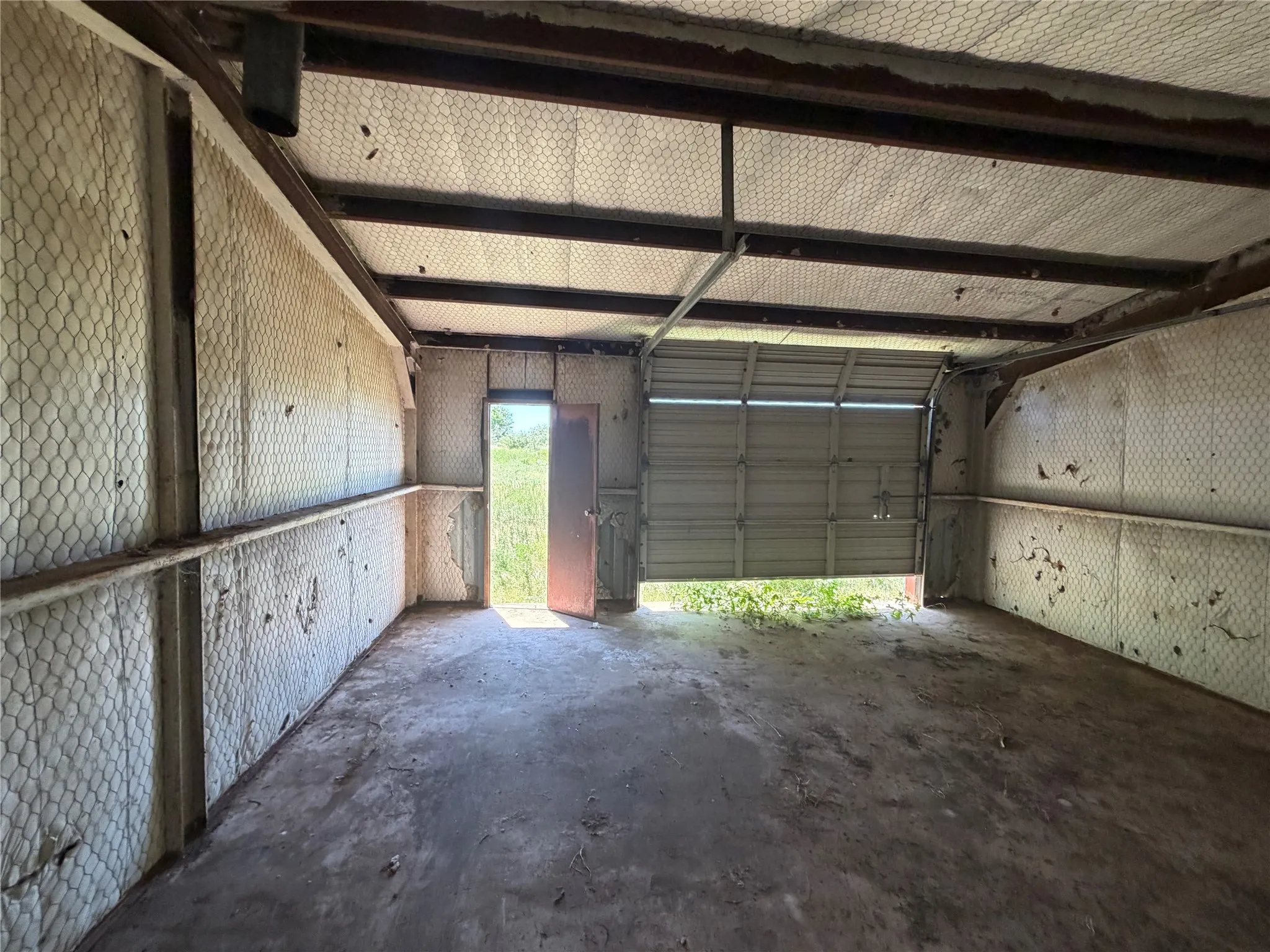 Farm For Sale in Hill County , 495 Fm 933, Aquilla, Texas 76622, 2 Bedroom, 1 Bathroom, Garage spaces, 1,200 Sqft, built in 2017, mls#21042728, Real Estate Agent in Aquilla, Homes For Sale in Hill county, Homes For Sale in Aquilla, Realtor in Aquilla Texas, Real Estate Brokerage Independent Realty Texas, Luminita Cordes Realtor