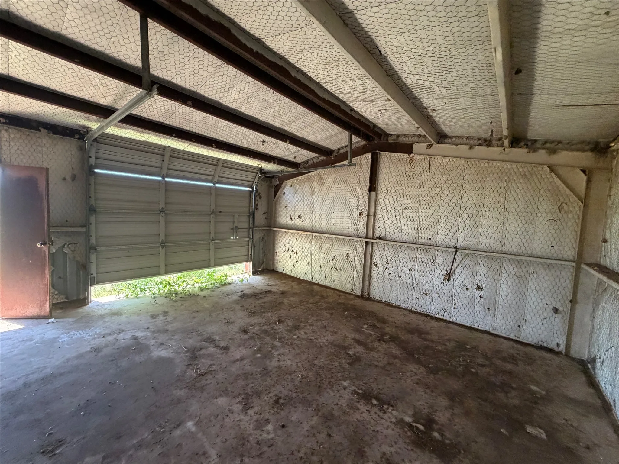 Farm For Sale in Hill County , 495 Fm 933, Aquilla, Texas 76622, 2 Bedroom, 1 Bathroom, Garage spaces, 1,200 Sqft, built in 2017, mls#21042728, Real Estate Agent in Aquilla, Homes For Sale in Hill county, Homes For Sale in Aquilla, Realtor in Aquilla Texas, Real Estate Brokerage Independent Realty Texas, Luminita Cordes Realtor