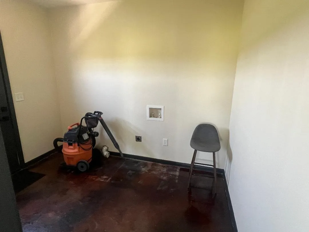Laundry area featuring hookup for a washing machine and electric dryer hookup