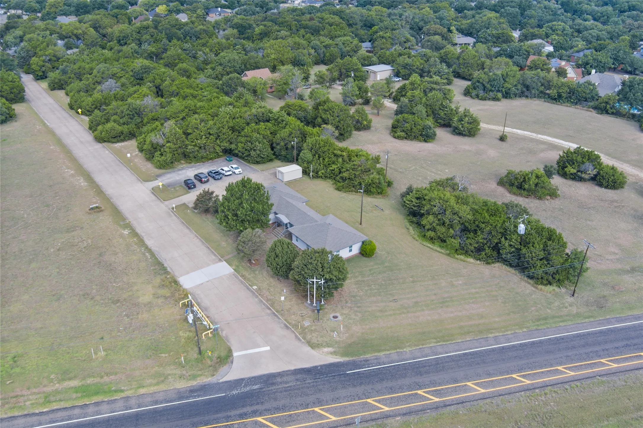 Business For Sale in Dallas County , 1400 Kari Ann Drive, Cedar Hill, Texas 75104, 0, 0, Garage spaces, 0 Sqft, built in 1984, Preowned, mls#21042904, Real Estate Agent in Cedar Hill, Homes For Sale in Dallas county, Homes For Sale in Cedar Hill, Realtor in Cedar Hill Texas, Real Estate Brokerage Independent Realty Texas, Luminita Cordes Realtor