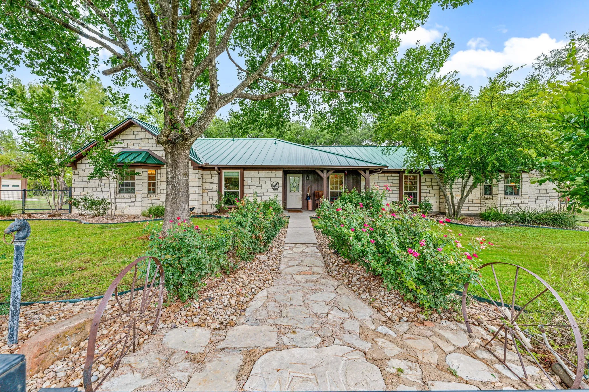Farm For Sale in Erath County , 2707 County Road 247, Hico, Texas 76457, 4 Bedroom, 3 Bathroom, 3 Garage spaces, 2,846 Sqft, built in 1987, mls#21041986, Real Estate Agent in Hico, Homes For Sale in Erath county, Homes For Sale in Hico, Realtor in Hico Texas, Real Estate Brokerage Independent Realty Texas, Luminita Cordes Realtor