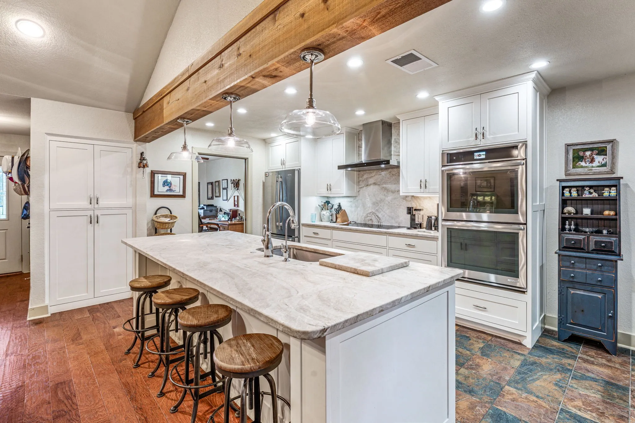 Farm For Sale in Erath County , 2707 County Road 247, Hico, Texas 76457, 4 Bedroom, 3 Bathroom, 3 Garage spaces, 2,846 Sqft, built in 1987, mls#21041986, Real Estate Agent in Hico, Homes For Sale in Erath county, Homes For Sale in Hico, Realtor in Hico Texas, Real Estate Brokerage Independent Realty Texas, Luminita Cordes Realtor