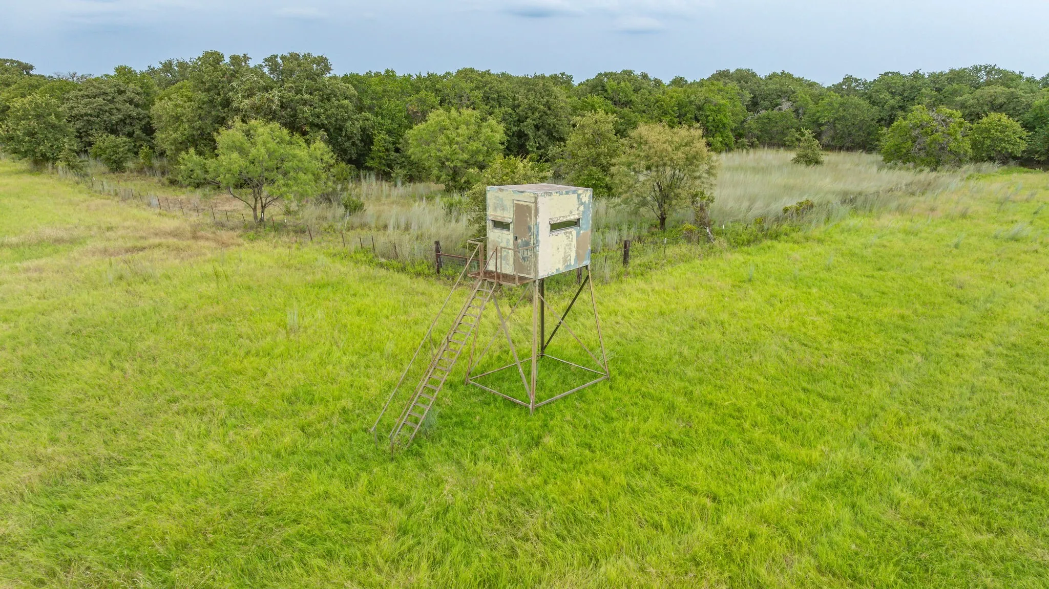 Farm For Sale in Erath County , 2707 County Road 247, Hico, Texas 76457, 4 Bedroom, 3 Bathroom, 3 Garage spaces, 2,846 Sqft, built in 1987, mls#21041986, Real Estate Agent in Hico, Homes For Sale in Erath county, Homes For Sale in Hico, Realtor in Hico Texas, Real Estate Brokerage Independent Realty Texas, Luminita Cordes Realtor