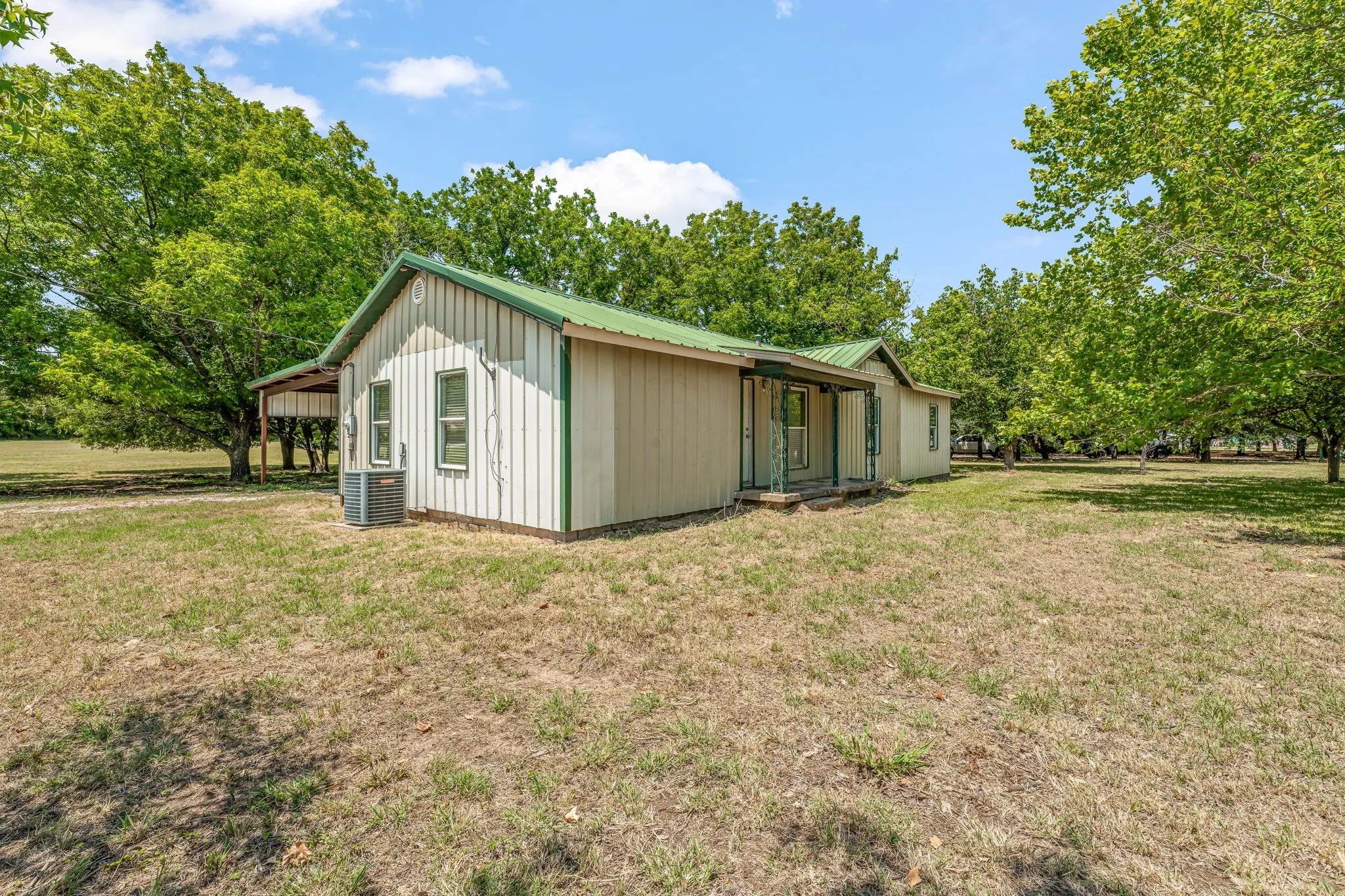 Unimproved Land For Sale in Palo Pinto County , 14330 S Highway 281, Santo, Texas 76472, 0, 0, Garage spaces, 0 Sqft, built in 1972, Preowned, mls#21043521, Real Estate Agent in Santo, Homes For Sale in Palo Pinto county, Homes For Sale in Santo, Realtor in Santo Texas, Real Estate Brokerage Independent Realty Texas, Luminita Cordes Realtor