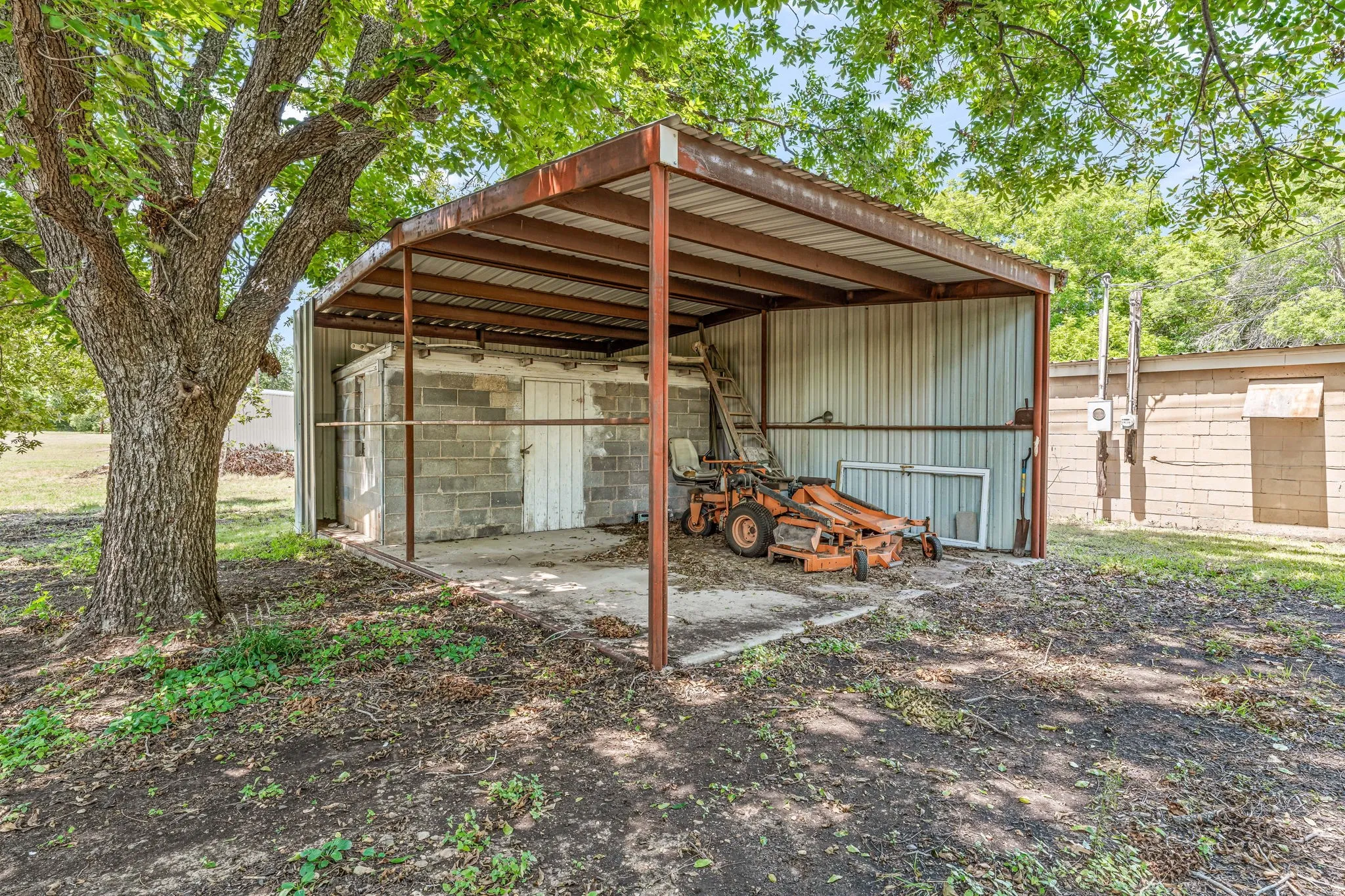 Unimproved Land For Sale in Palo Pinto County , 14330 S Highway 281, Santo, Texas 76472, 0, 0, Garage spaces, 0 Sqft, built in 1972, Preowned, mls#21043521, Real Estate Agent in Santo, Homes For Sale in Palo Pinto county, Homes For Sale in Santo, Realtor in Santo Texas, Real Estate Brokerage Independent Realty Texas, Luminita Cordes Realtor
