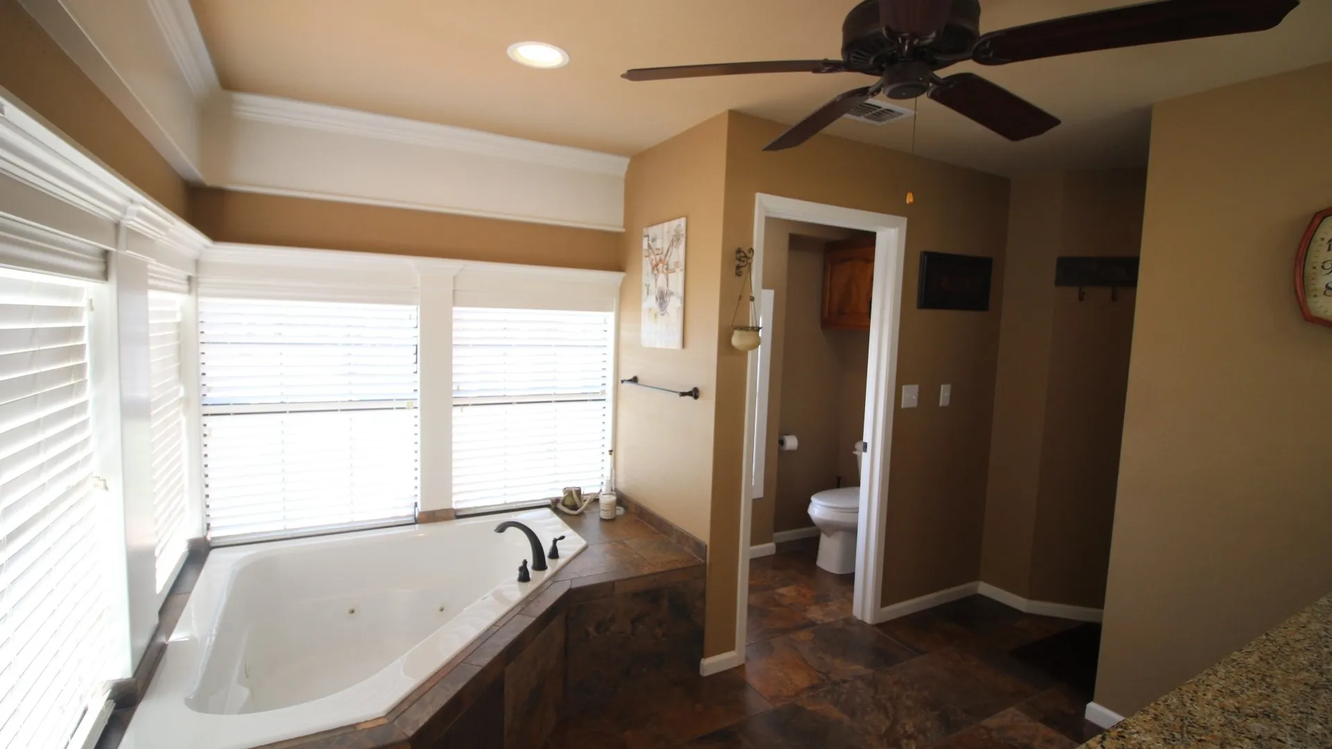 Farm For Sale in Taylor County , 502 County Road 194, Ovalo, Texas 79541, 4 Bedroom, 3 Bathroom, 2 Garage spaces, 2,467 Sqft, built in 1984, mls#21043559, Real Estate Agent in Ovalo, Homes For Sale in Taylor county, Homes For Sale in Ovalo, Realtor in Ovalo Texas, Real Estate Brokerage Independent Realty Texas, Luminita Cordes Realtor
