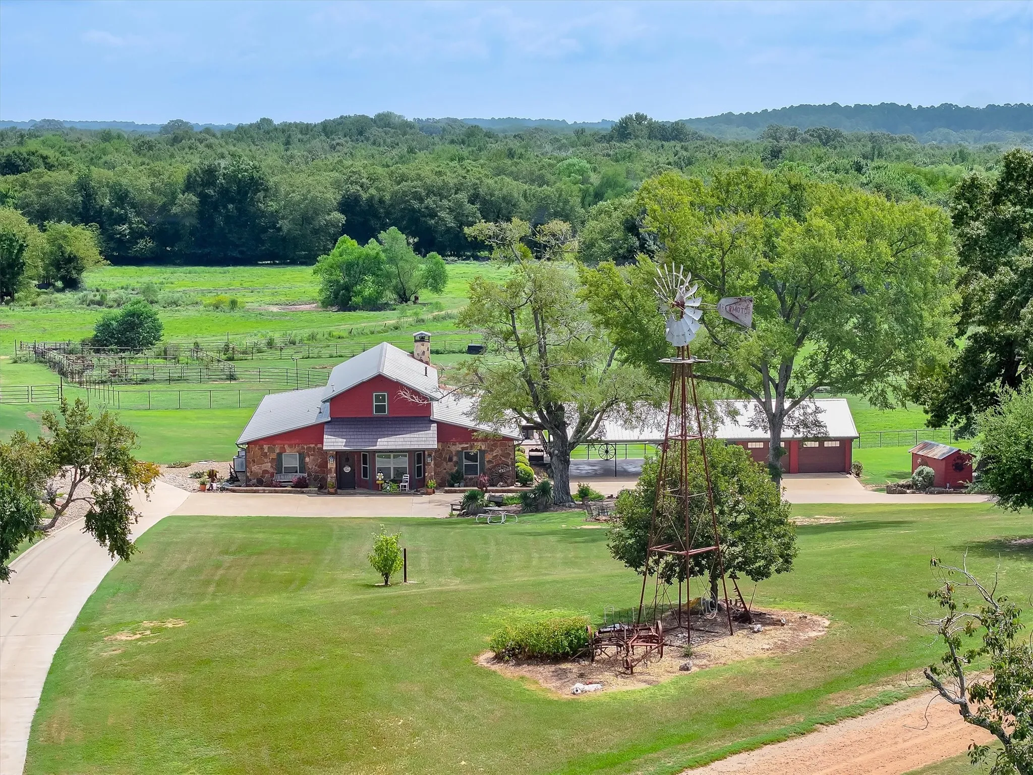 Farm For Sale in Wood County , 5282 N State Hwy 37, Winnsboro, Texas 75494, 4 Bedroom, 3 Bathroom, 2 Garage spaces, 2,700 Sqft, built in 2018, mls#21043706, Real Estate Agent in Winnsboro, Homes For Sale in Wood county, Homes For Sale in Winnsboro, Realtor in Winnsboro Texas, Real Estate Brokerage Independent Realty Texas, Luminita Cordes Realtor