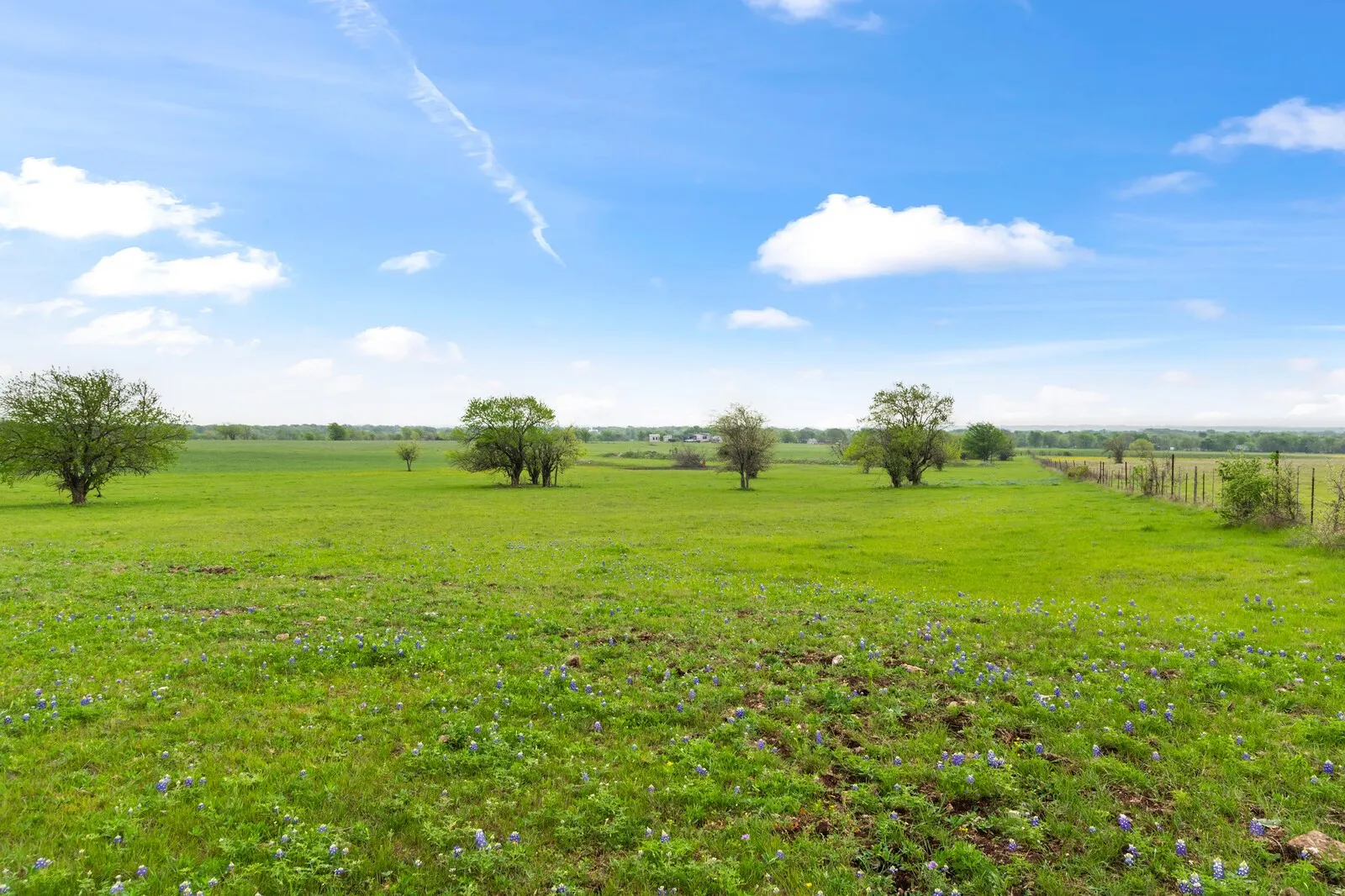 View of green lawn featuring a view of countryside