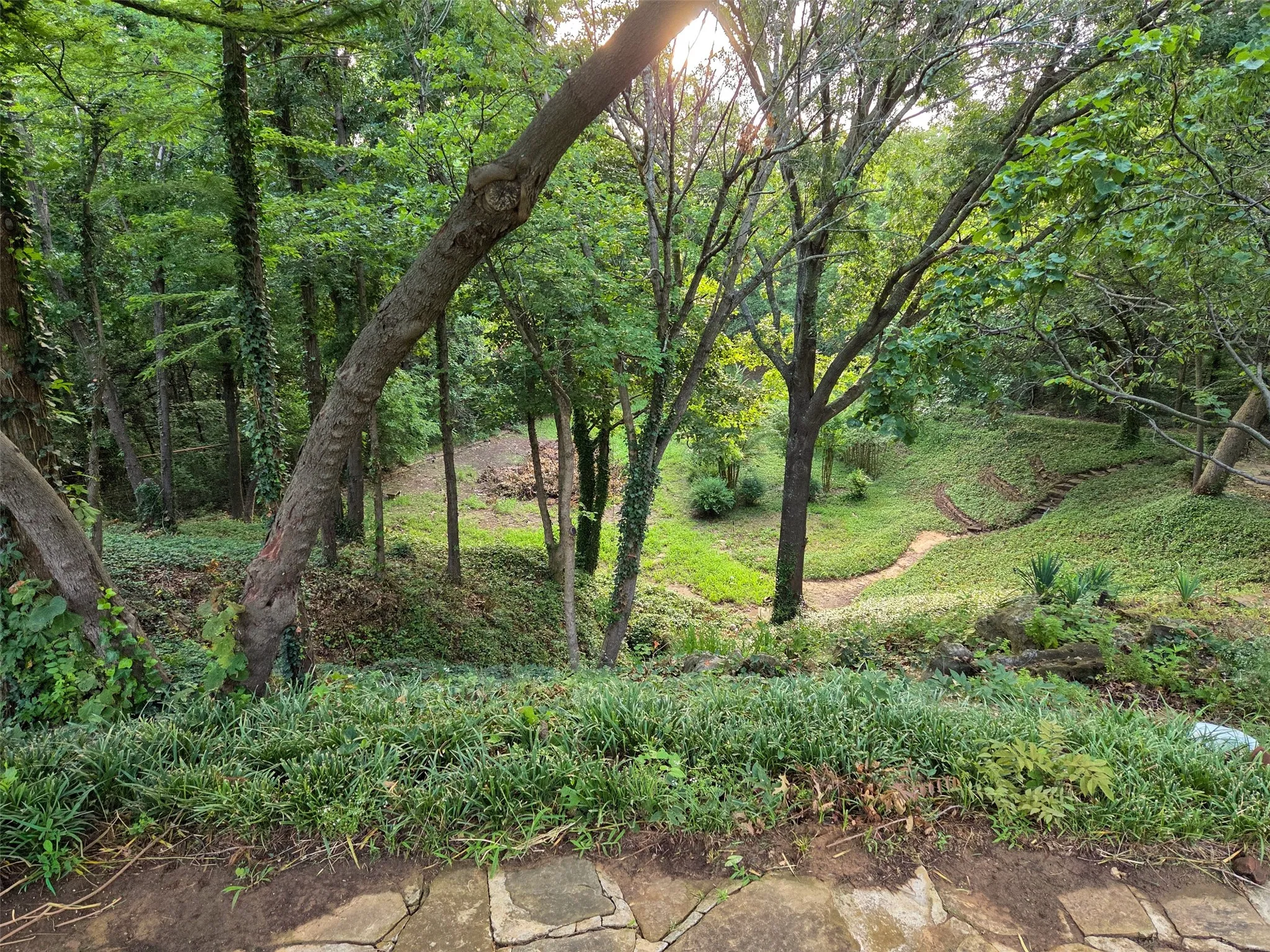 This estate invites you to wander through park like settings and view abundant wildlife.