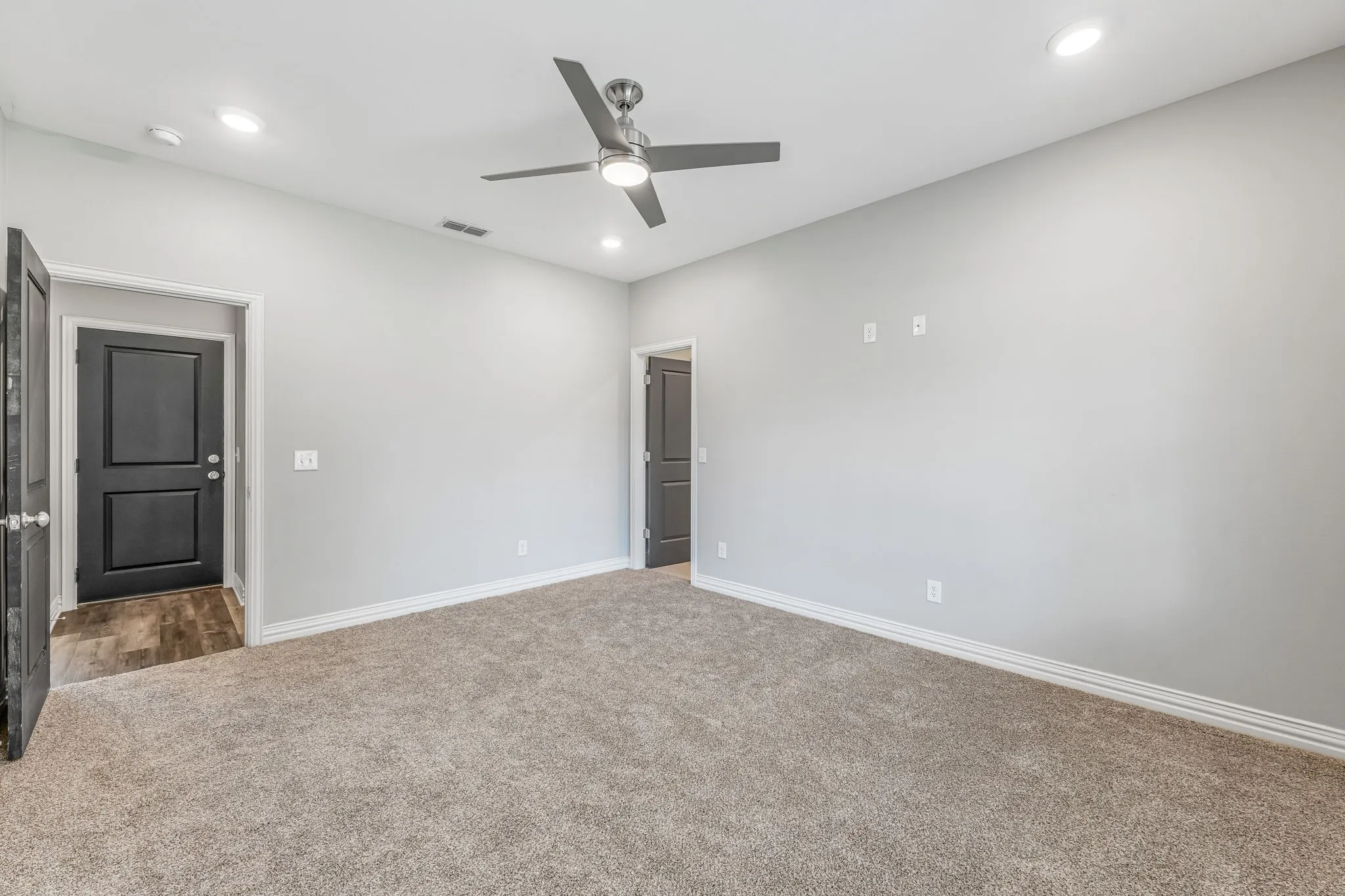 Single Family Residence For Sale in Wichita County , 1501 Johnson Road A, Iowa Park, Texas 76367, 3 Bedrooms, 2 Bathrooms, 2 Garage spaces, 1,587 Sqft, built in 2021, Price $270,000, mls#21045297, Real Estate Agent in Iowa Park, Homes For Sale in Wichita county, Homes For Sale in Iowa Park, Realtor in Iowa Park Texas, Real Estate Brokerage Independent Realty Texas, Luminita Cordes Realtor