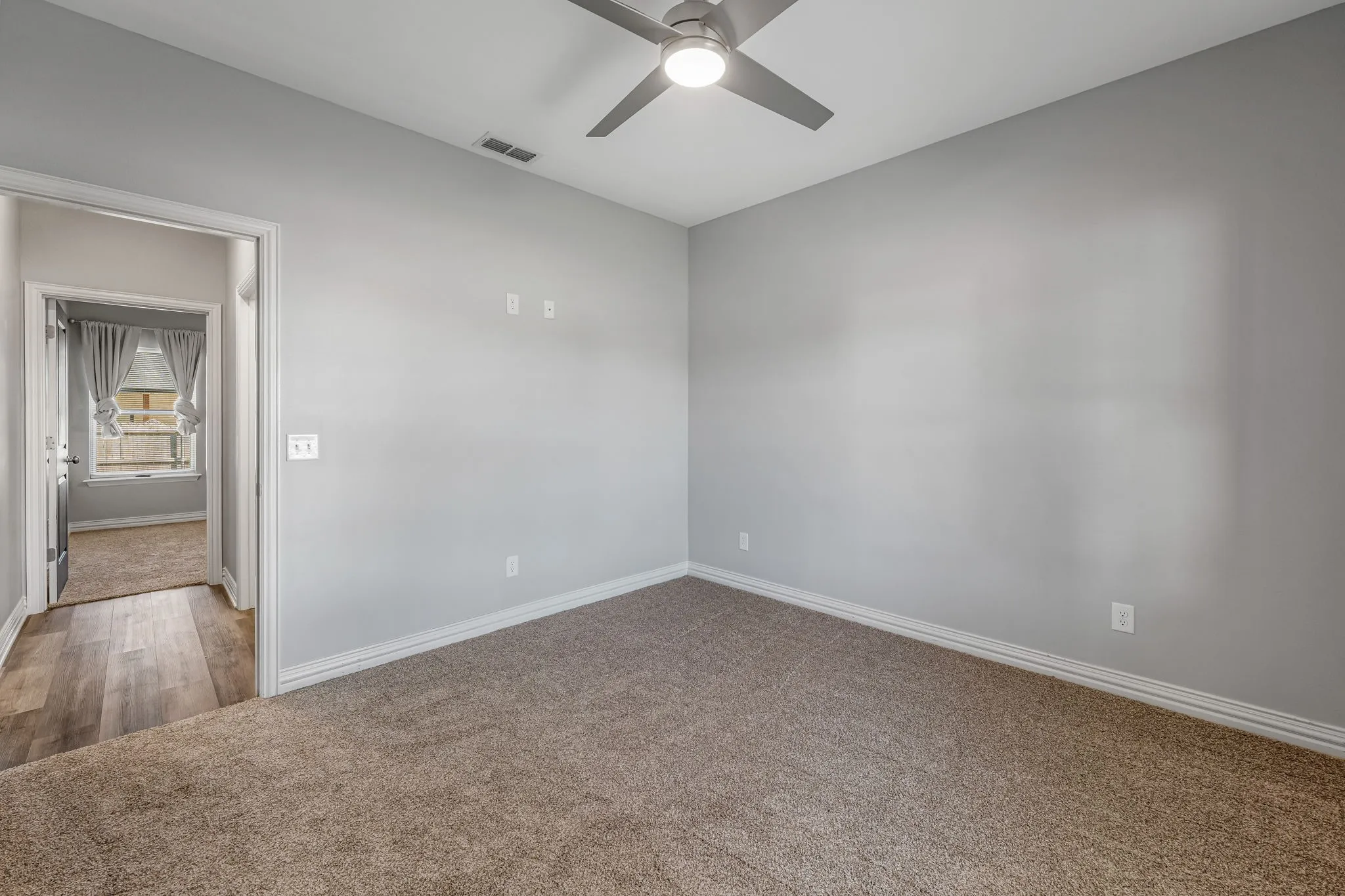 Single Family Residence For Sale in Wichita County , 1501 Johnson Road A, Iowa Park, Texas 76367, 3 Bedrooms, 2 Bathrooms, 2 Garage spaces, 1,587 Sqft, built in 2021, Price $270,000, mls#21045297, Real Estate Agent in Iowa Park, Homes For Sale in Wichita county, Homes For Sale in Iowa Park, Realtor in Iowa Park Texas, Real Estate Brokerage Independent Realty Texas, Luminita Cordes Realtor