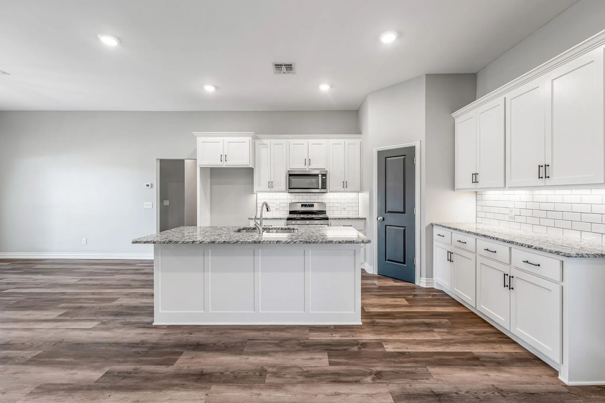 Single Family Residence For Sale in Wichita County , 1501 Johnson Road A, Iowa Park, Texas 76367, 3 Bedrooms, 2 Bathrooms, 2 Garage spaces, 1,587 Sqft, built in 2021, Price $270,000, mls#21045297, Real Estate Agent in Iowa Park, Homes For Sale in Wichita county, Homes For Sale in Iowa Park, Realtor in Iowa Park Texas, Real Estate Brokerage Independent Realty Texas, Luminita Cordes Realtor