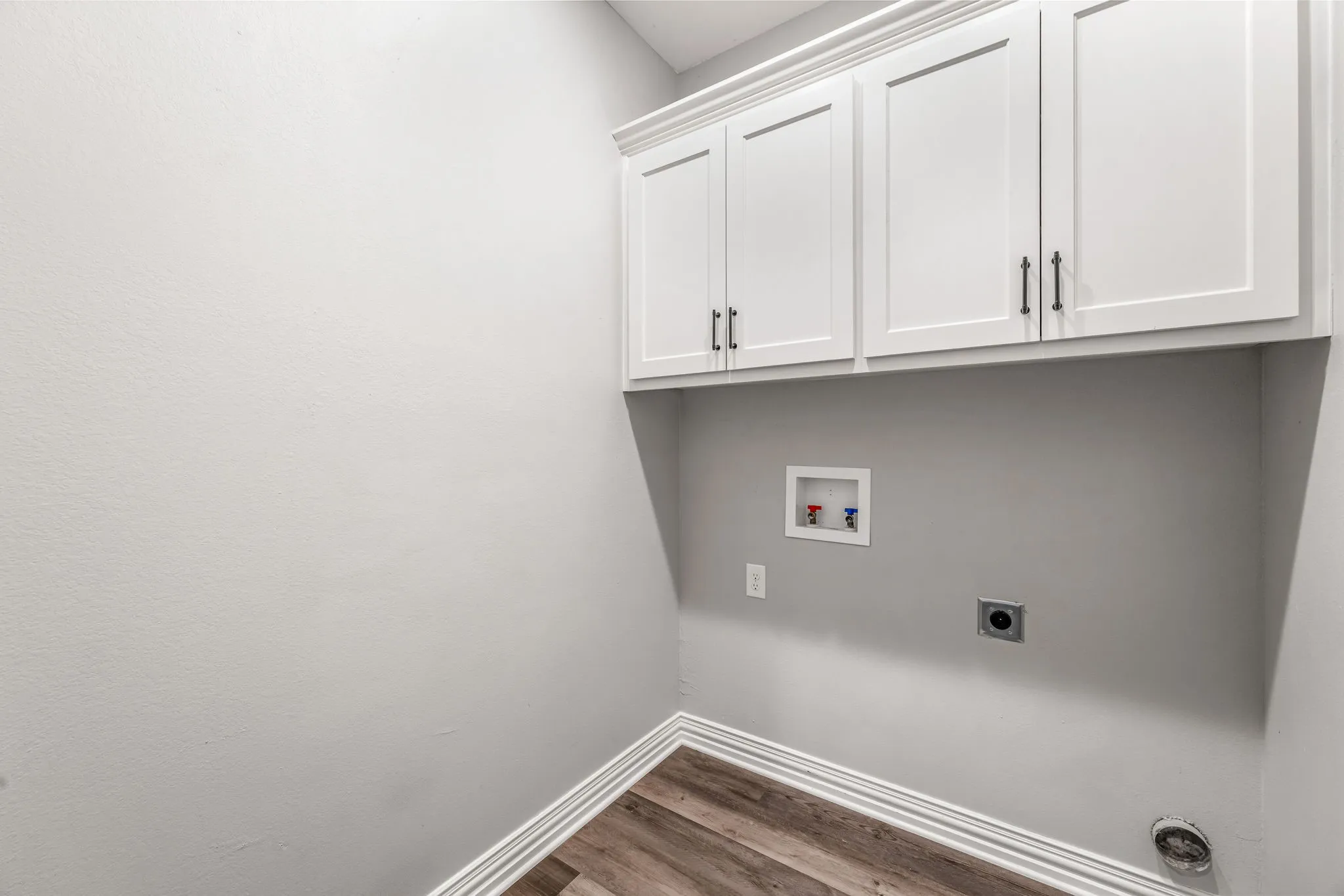 Single Family Residence For Sale in Wichita County , 1501 Johnson Road A, Iowa Park, Texas 76367, 3 Bedrooms, 2 Bathrooms, 2 Garage spaces, 1,587 Sqft, built in 2021, Price $270,000, mls#21045297, Real Estate Agent in Iowa Park, Homes For Sale in Wichita county, Homes For Sale in Iowa Park, Realtor in Iowa Park Texas, Real Estate Brokerage Independent Realty Texas, Luminita Cordes Realtor