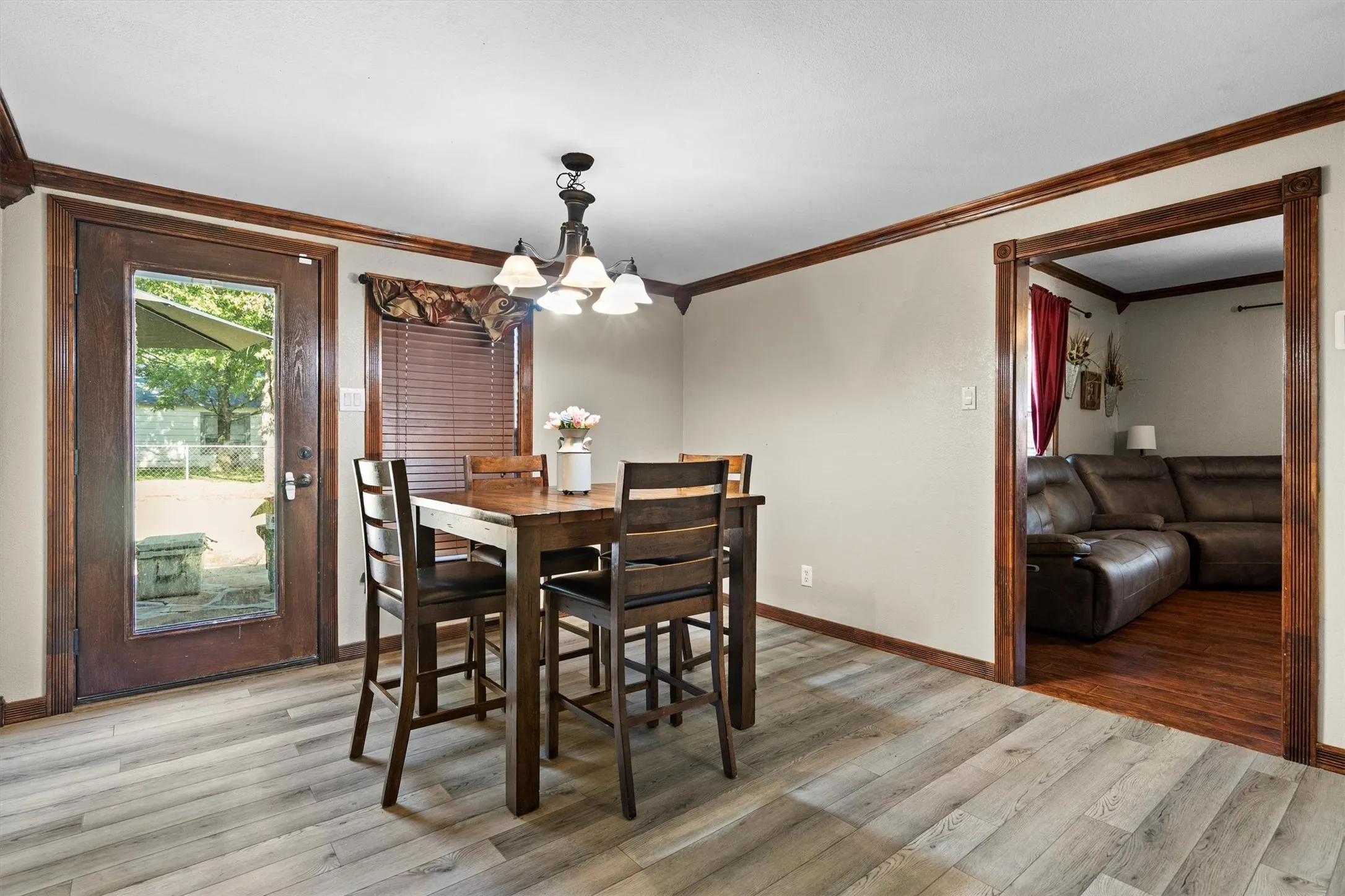 Single Family Residence For Sale in Grayson County , 801 E Main Street, Tioga, Texas 76271, 4 Bedrooms, 2 Bathrooms, 1 Garage spaces, 2,142 Sqft, built in 1945, Preowned, Price $249,000, mls#21038913, Real Estate Agent in Tioga, Homes For Sale in Grayson county, Homes For Sale in Tioga, Realtor in Tioga Texas, Real Estate Brokerage Independent Realty Texas, Luminita Cordes Realtor