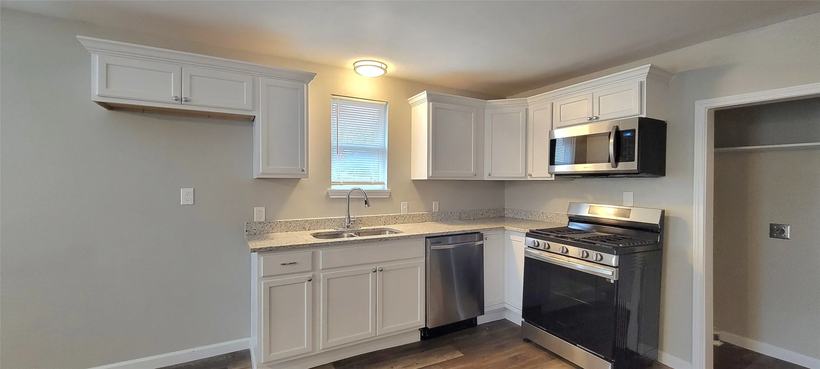 For Sale in Hunt County , 17 SFR Portfolio Package Street, Greenville, Texas 75401, 47 Bedroom, 21 Bathroom, Garage spaces, 18,344 Sqft, built in 1968, Preowned, mls#21042853, Real Estate Agent in Greenville, Homes For Sale in Hunt county, Homes For Sale in Greenville, Realtor in Greenville Texas, Real Estate Brokerage Independent Realty Texas, Luminita Cordes Realtor