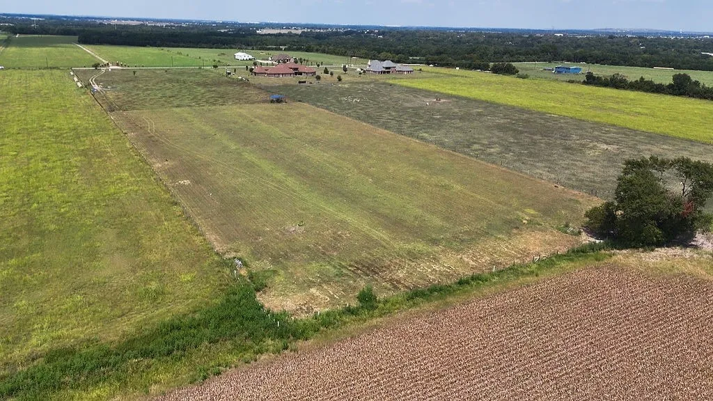 Unimproved Land For Sale in Ellis County , 1901 Hunsucker Road, Red Oak, Texas 75152, 0, 0, Garage spaces, 0 Sqft, built in 0, Price $399,000, mls#21045438, Real Estate Agent in Red Oak, Homes For Sale in Ellis county, Homes For Sale in Red Oak, Realtor in Red Oak Texas, Real Estate Brokerage Independent Realty Texas, Luminita Cordes Realtor