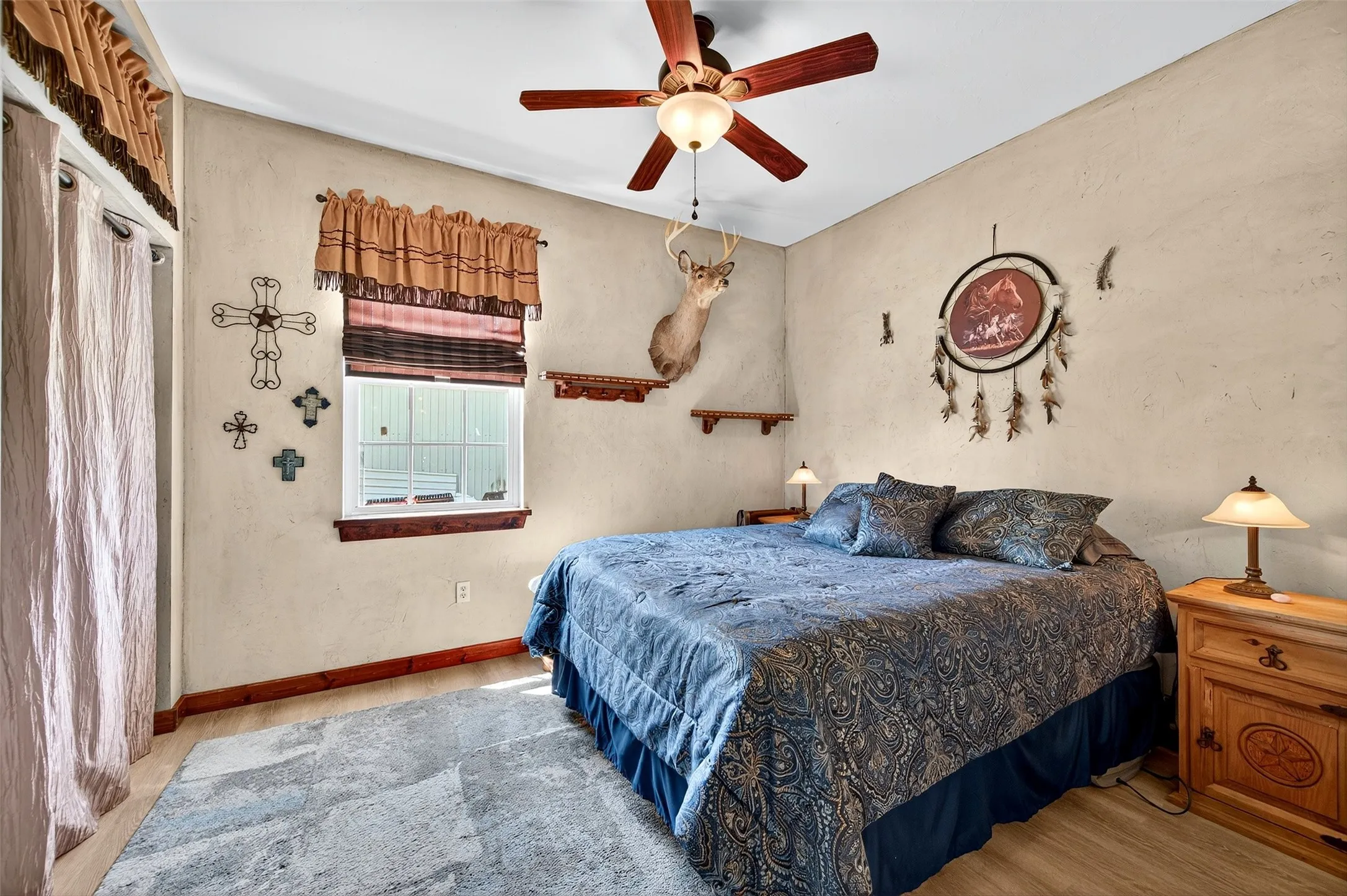 Single Family Residence For Sale in Grayson County , 551 Massey Road, Gunter, Texas 75058, 3 Bedroom, 2 Bathroom, 2 Garage spaces, 1,855 Sqft, built in 1997, Preowned, mls#21046047, Real Estate Agent in Gunter, Homes For Sale in Grayson county, Homes For Sale in Gunter, Realtor in Gunter Texas, Real Estate Brokerage Independent Realty Texas, Luminita Cordes Realtor