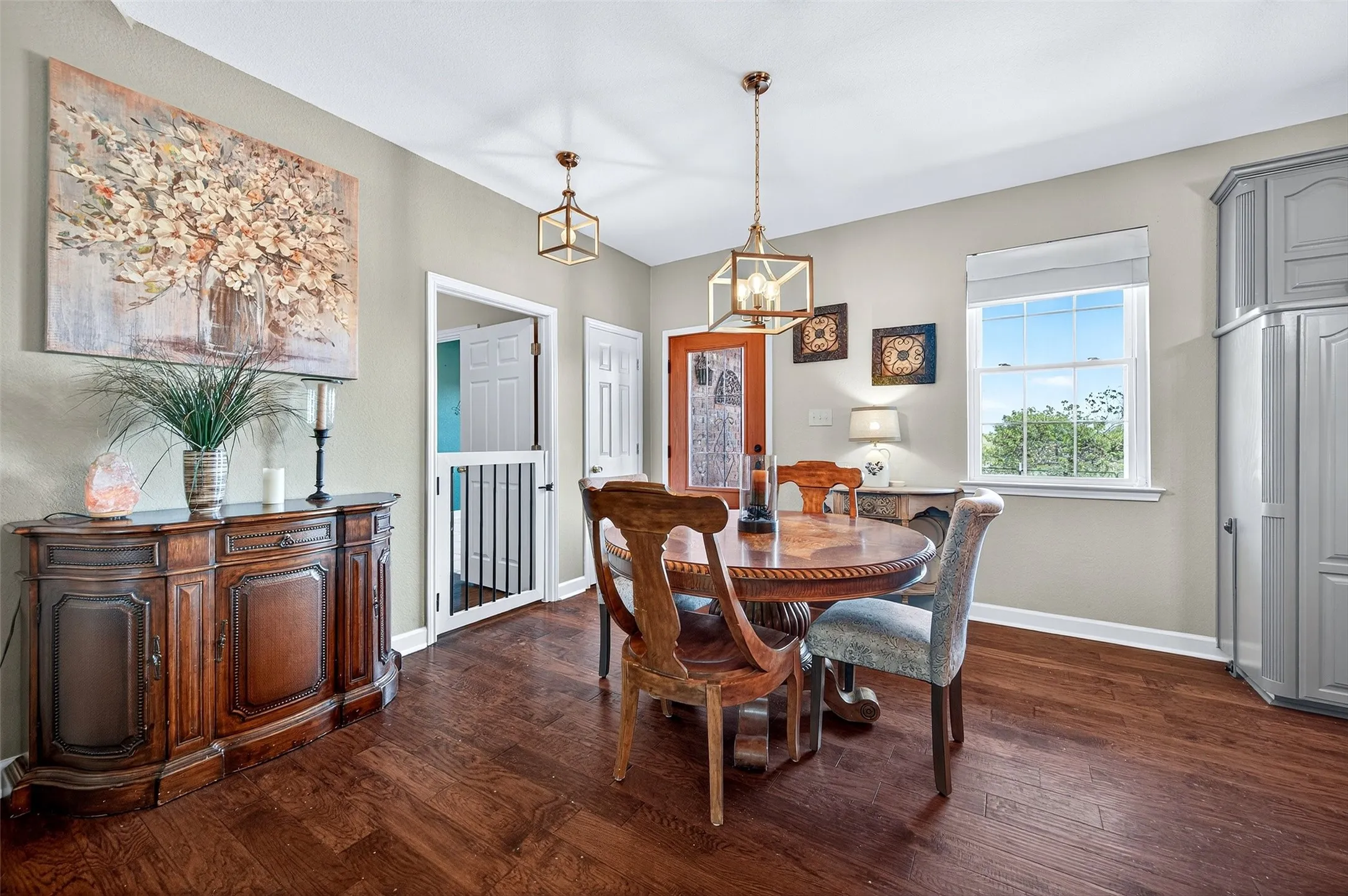 Single Family Residence For Sale in Grayson County , 551 Massey Road, Gunter, Texas 75058, 3 Bedroom, 2 Bathroom, 2 Garage spaces, 1,855 Sqft, built in 1997, Preowned, mls#21046047, Real Estate Agent in Gunter, Homes For Sale in Grayson county, Homes For Sale in Gunter, Realtor in Gunter Texas, Real Estate Brokerage Independent Realty Texas, Luminita Cordes Realtor