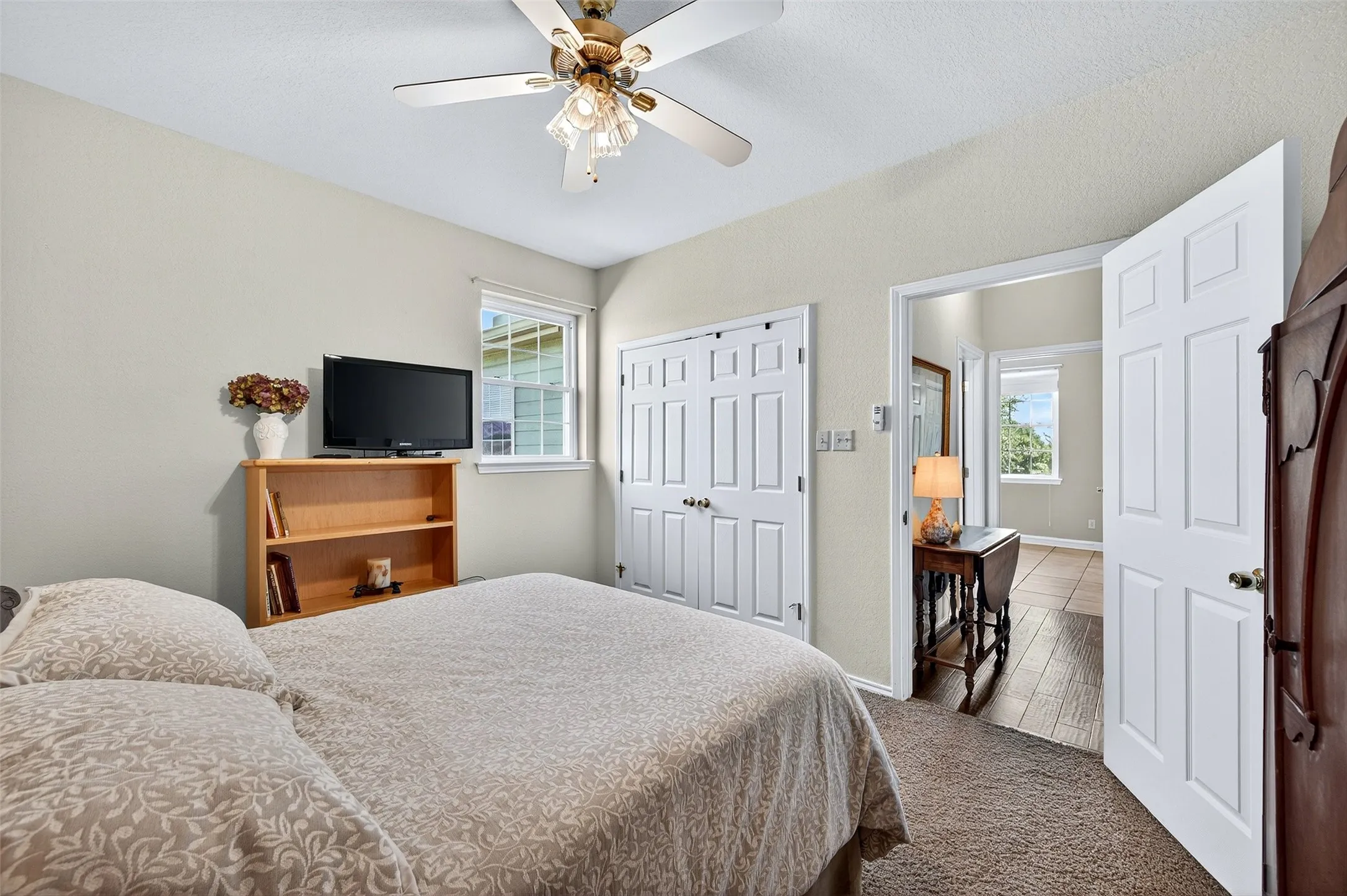 Single Family Residence For Sale in Grayson County , 551 Massey Road, Gunter, Texas 75058, 3 Bedroom, 2 Bathroom, 2 Garage spaces, 1,855 Sqft, built in 1997, Preowned, mls#21046047, Real Estate Agent in Gunter, Homes For Sale in Grayson county, Homes For Sale in Gunter, Realtor in Gunter Texas, Real Estate Brokerage Independent Realty Texas, Luminita Cordes Realtor