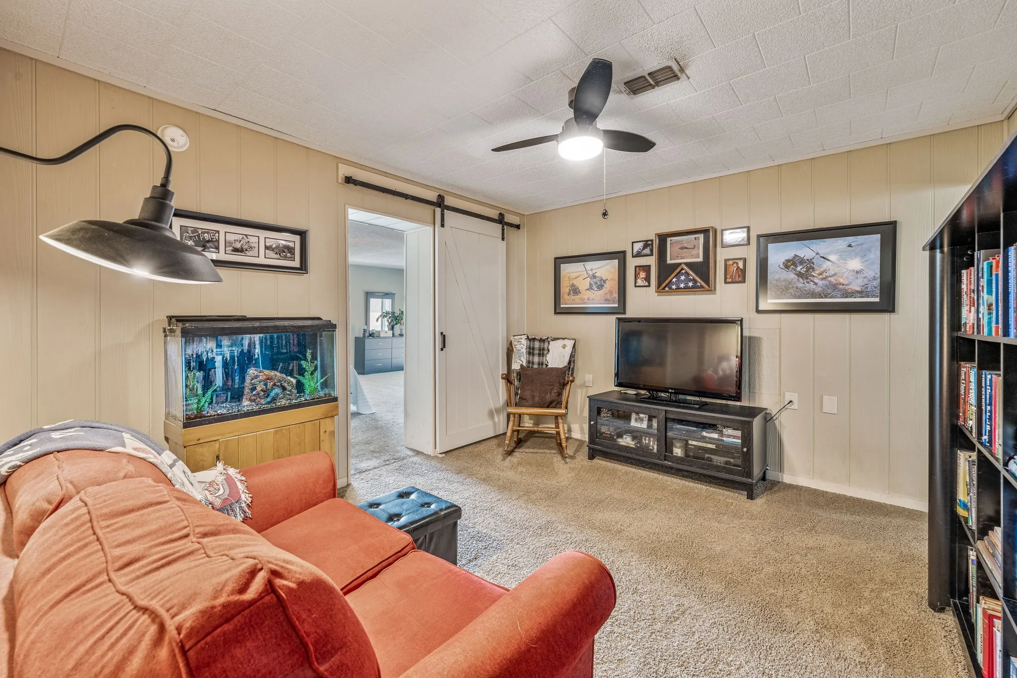 Single Family Residence For Sale in Bosque County , 15061 Highway 6, Iredell, Texas 76649, 4 Bedroom, 2 Bathroom, 3 Garage spaces, 2,156 Sqft, built in 1945, Preowned, Price $385,900, mls#21043073, Real Estate Agent in Iredell, Homes For Sale in Bosque county, Homes For Sale in Iredell, Realtor in Iredell Texas, Real Estate Brokerage Independent Realty Texas, Luminita Cordes Realtor