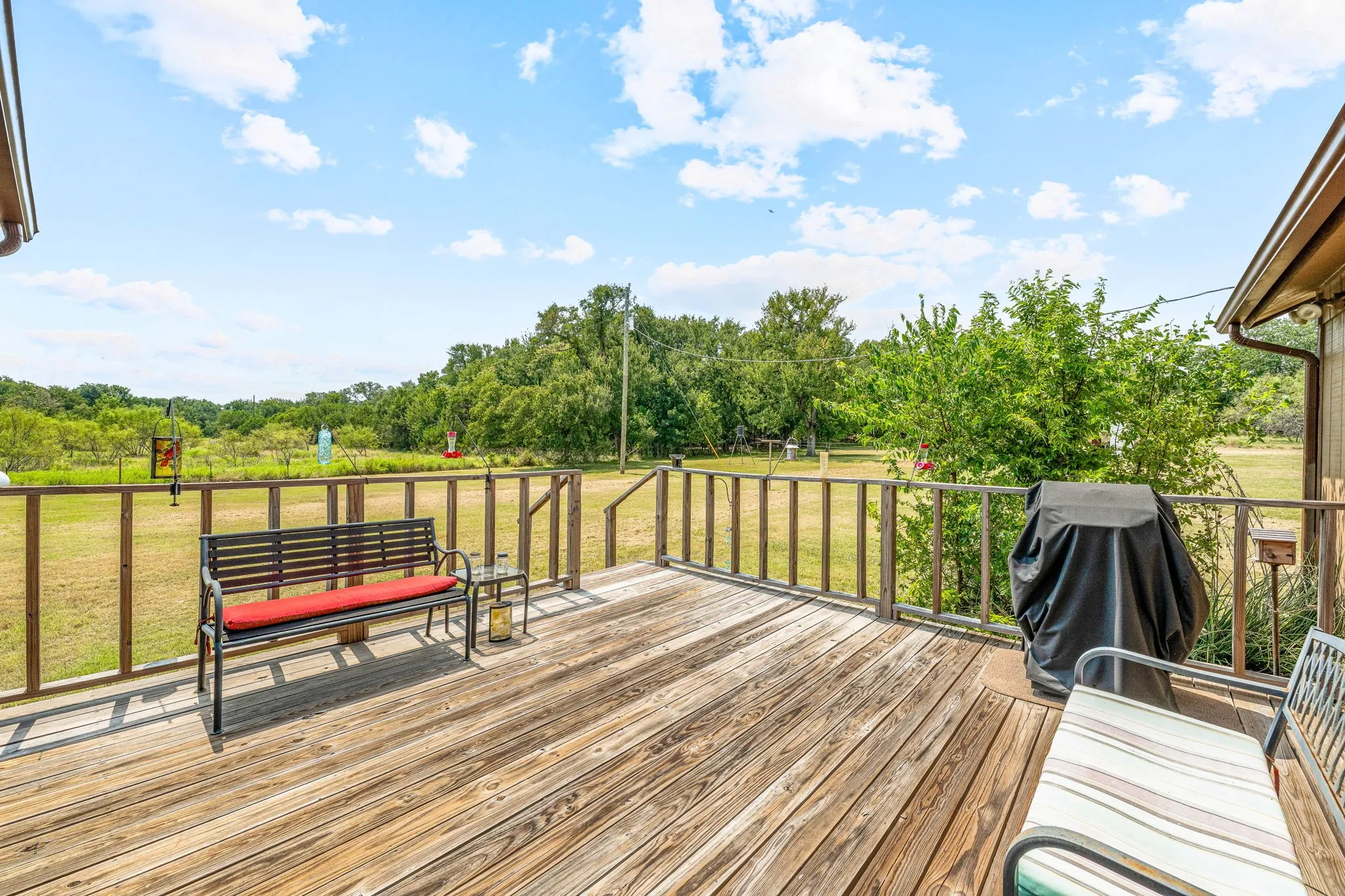 Single Family Residence For Sale in Bosque County , 15061 Highway 6, Iredell, Texas 76649, 4 Bedroom, 2 Bathroom, 3 Garage spaces, 2,156 Sqft, built in 1945, Preowned, Price $385,900, mls#21043073, Real Estate Agent in Iredell, Homes For Sale in Bosque county, Homes For Sale in Iredell, Realtor in Iredell Texas, Real Estate Brokerage Independent Realty Texas, Luminita Cordes Realtor