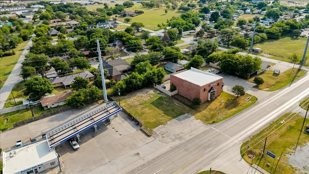 Unimproved Land For Sale in Denton County , 205 E Byron Nelson Boulevard, Roanoke, Texas 76262, 0, 0, Garage spaces, 0 Sqft, built in 0, mls#21045783, Real Estate Agent in Roanoke, Homes For Sale in Denton county, Homes For Sale in Roanoke, Realtor in Roanoke Texas, Real Estate Brokerage Independent Realty Texas, Luminita Cordes Realtor