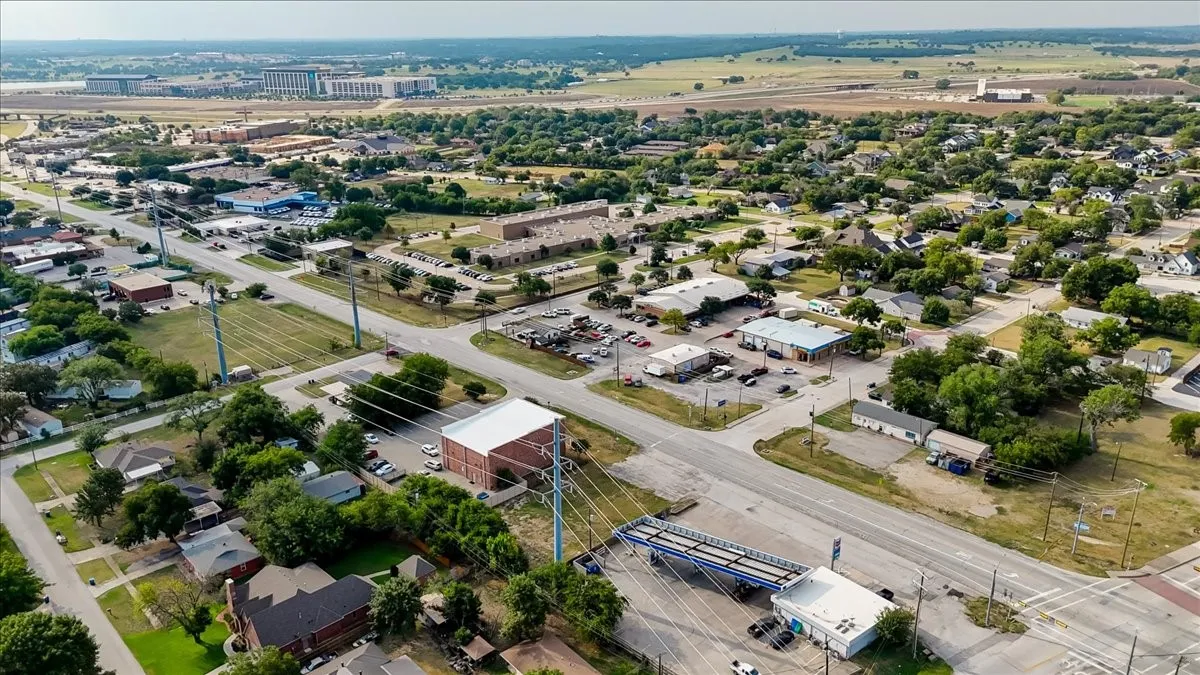 Unimproved Land For Sale in Denton County , 205 E Byron Nelson Boulevard, Roanoke, Texas 76262, 0, 0, Garage spaces, 0 Sqft, built in 0, mls#21045783, Real Estate Agent in Roanoke, Homes For Sale in Denton county, Homes For Sale in Roanoke, Realtor in Roanoke Texas, Real Estate Brokerage Independent Realty Texas, Luminita Cordes Realtor