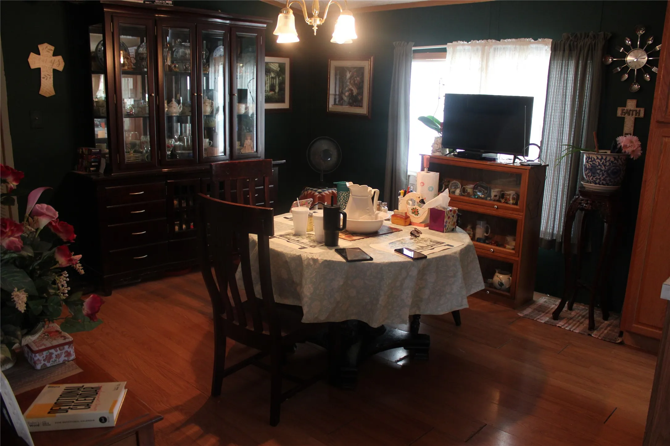 Mobile Home For Sale in Johnson County , 7730 County Road 1230, Godley, Texas 76044, 3 Bedroom, 2 Bathroom, Garage spaces, 1,848 Sqft, built in 1998, mls#21046766, Real Estate Agent in Godley, Homes For Sale in Johnson county, Homes For Sale in Godley, Realtor in Godley Texas, Real Estate Brokerage Independent Realty Texas, Luminita Cordes Realtor