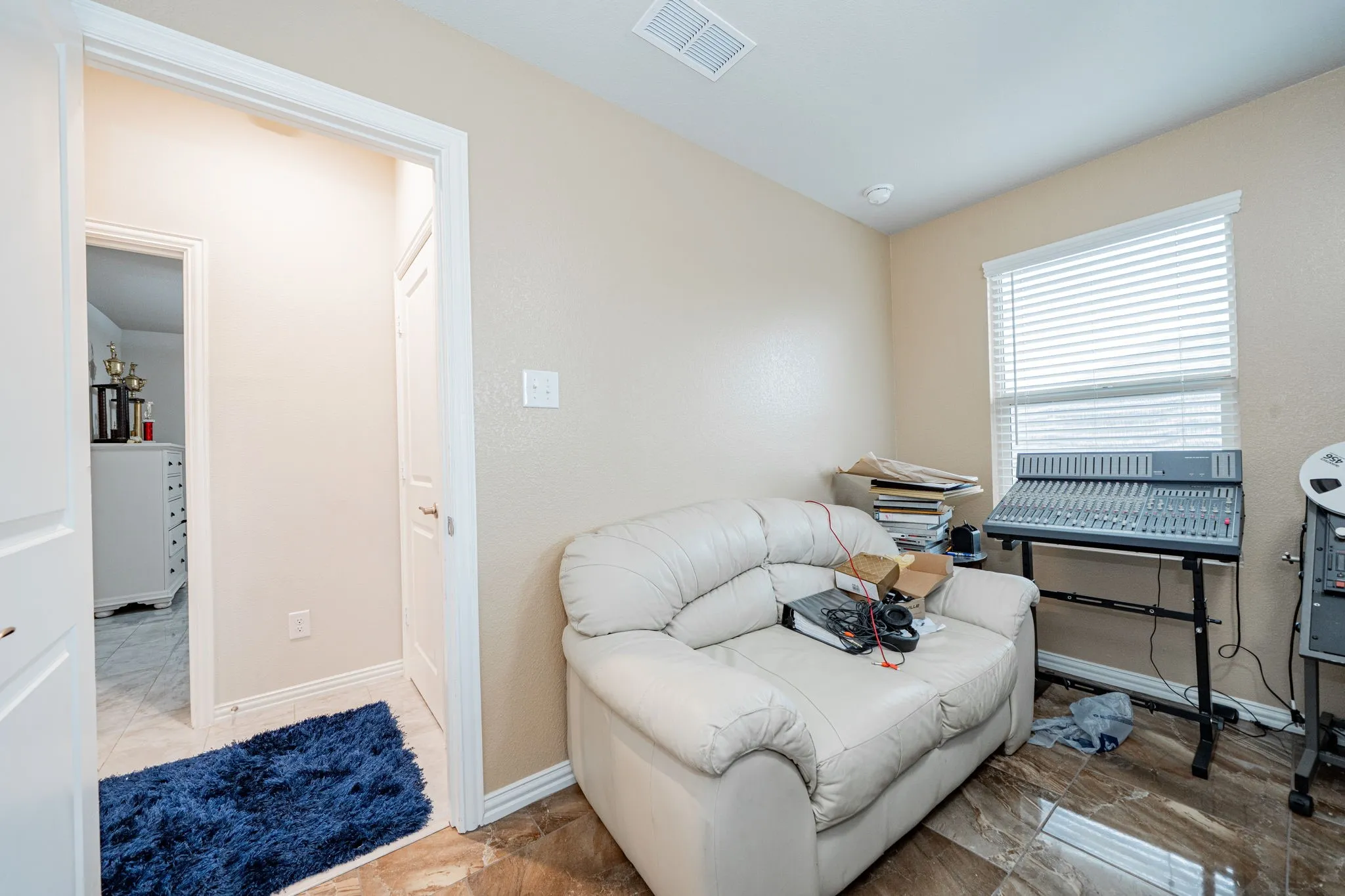 Living area with baseboards