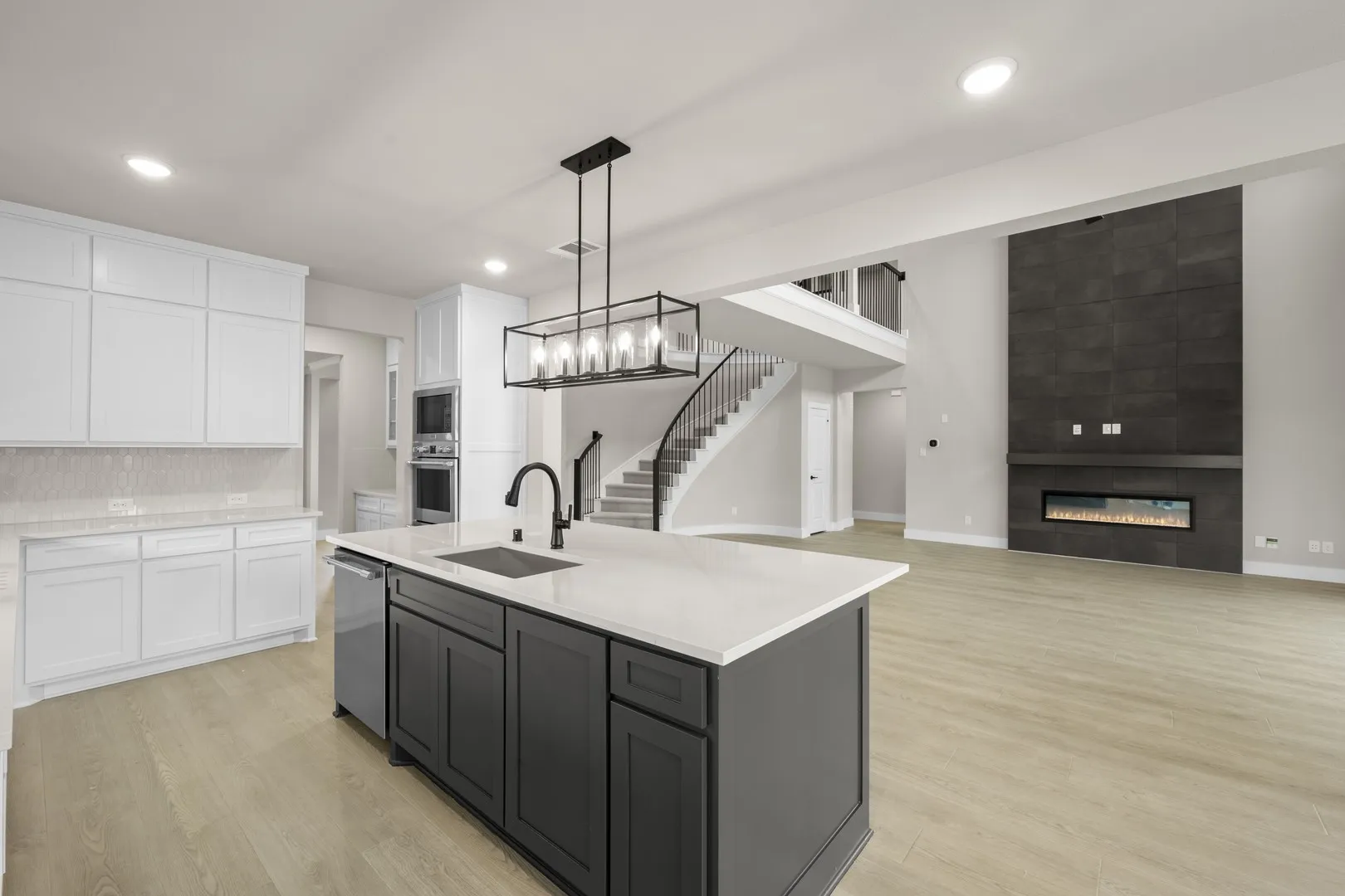 1822 Whisperwood- Kitchen-3