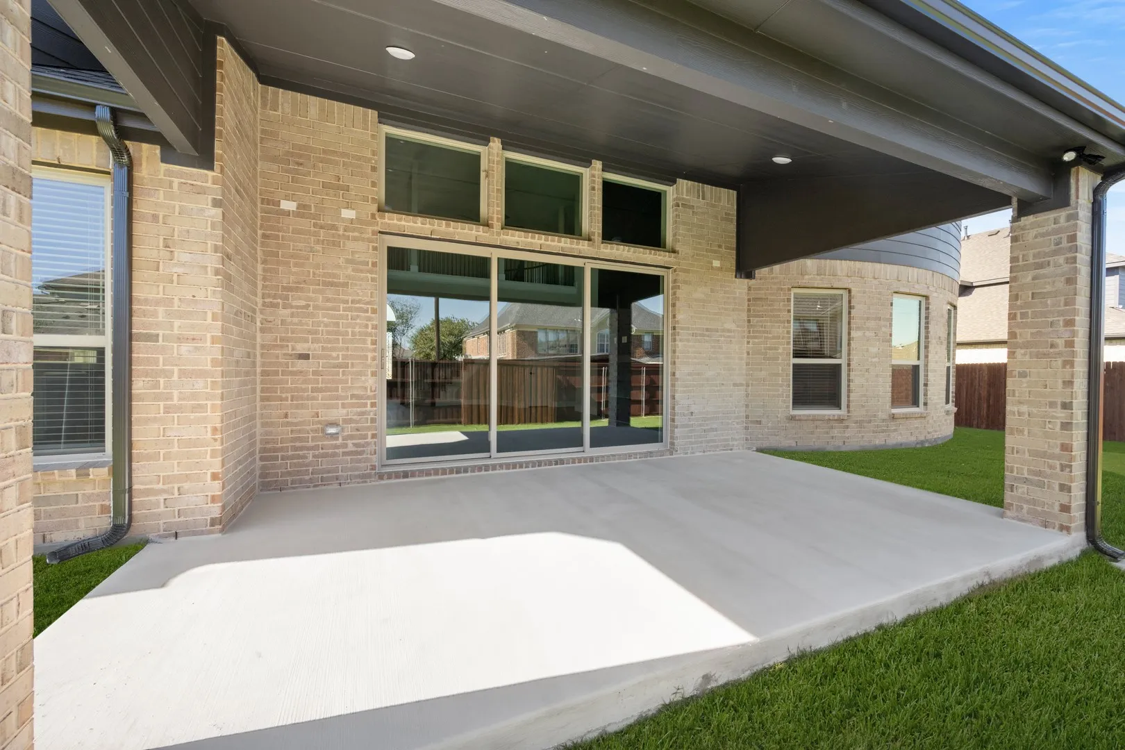 1822 Whisperwood- Patio-1