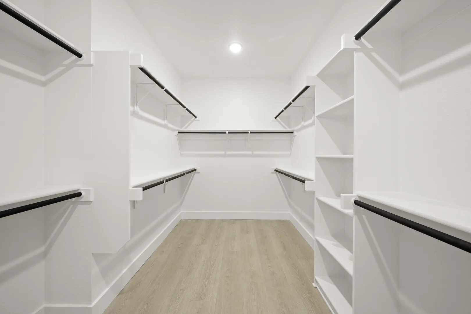 1822 Whisperwood- Primary Suite-7