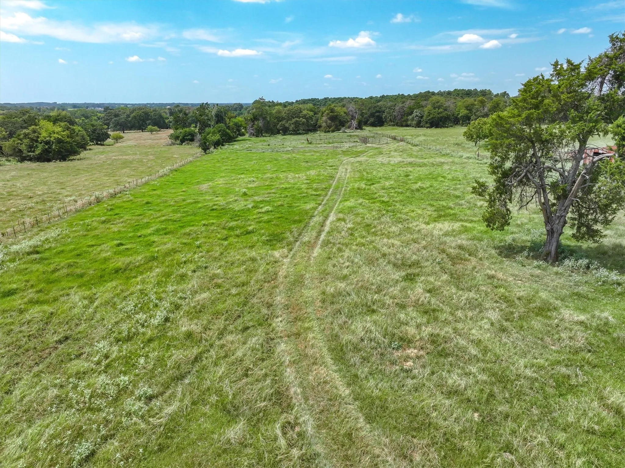 Improved Land For Sale in Van Zandt County , 0000 VZ County Road 2212, Canton, Texas 75103, 0, 0, Garage spaces, 0 Sqft, built in 0, Price $699,998, mls#21046940, Real Estate Agent in Canton, Homes For Sale in Van Zandt county, Homes For Sale in Canton, Realtor in Canton Texas, Real Estate Brokerage Independent Realty Texas, Luminita Cordes Realtor
