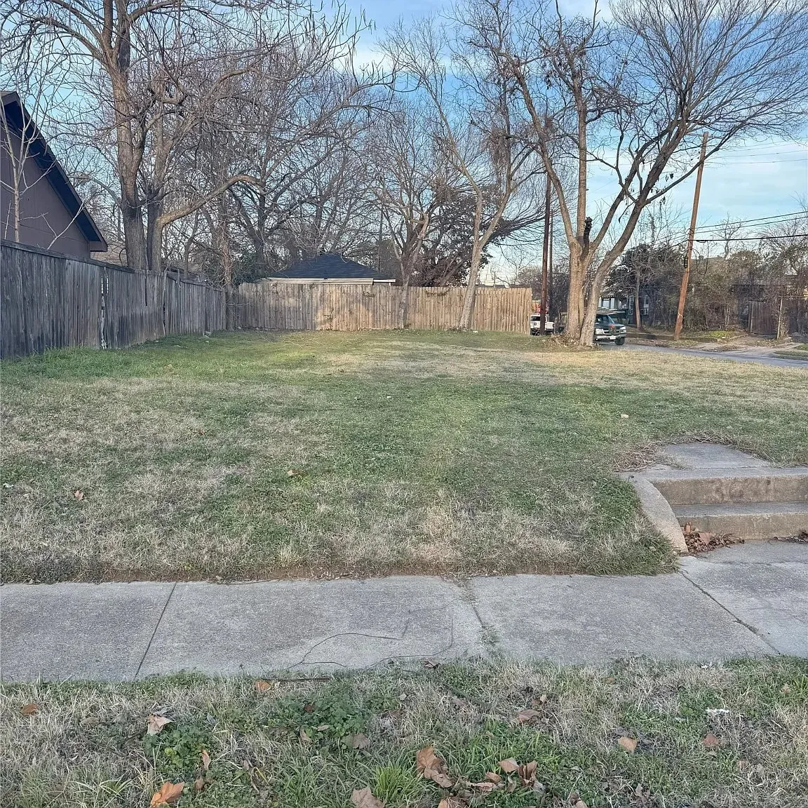 Unimproved Land For Sale in Dallas County , 3634 Dunbar Street, Dallas, Texas 75215, 0, 0, Garage spaces, 0 Sqft, built in 0, Price $81,500, mls#21047165, Real Estate Agent in Dallas, Homes For Sale in Dallas county, Homes For Sale in Dallas, Realtor in Dallas Texas, Real Estate Brokerage Independent Realty Texas, Luminita Cordes Realtor