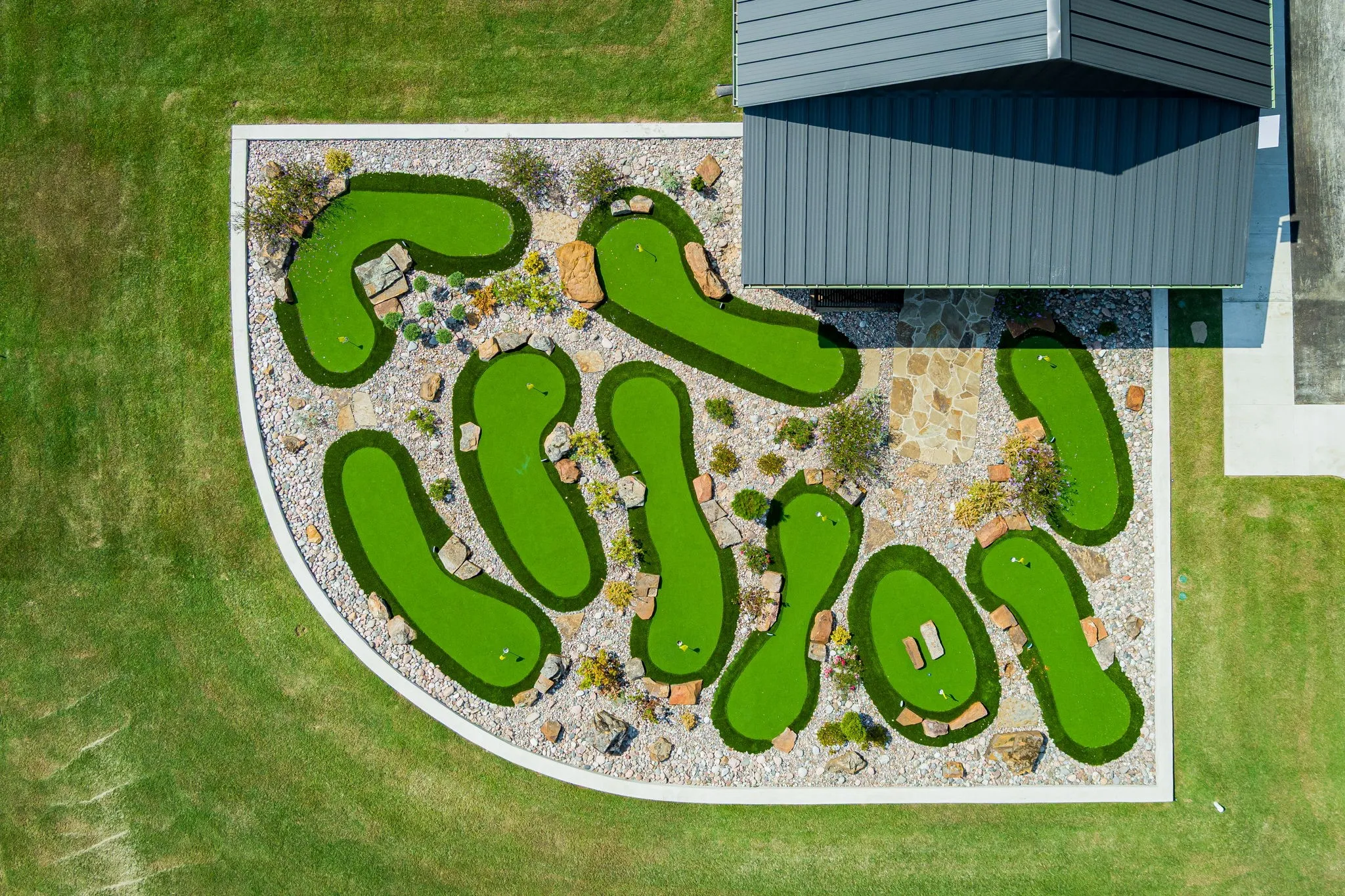 Aerial view of property and surrounding area Community Putt Putt