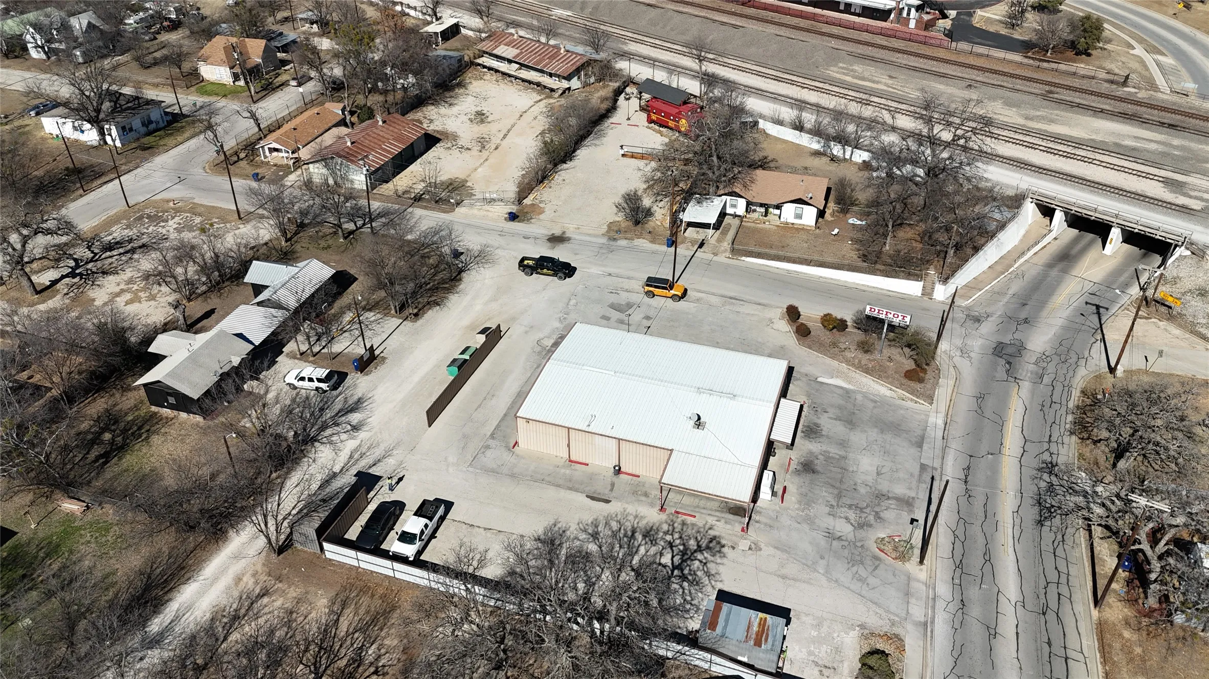 Retail For Sale in Brown County , 1001 Vine Street, Brownwood, Texas 76801, 0, 0, Garage spaces, 0 Sqft, built in 2000, Preowned, Price $1,900,000, mls#21047246, Real Estate Agent in Brownwood, Homes For Sale in Brown county, Homes For Sale in Brownwood, Realtor in Brownwood Texas, Real Estate Brokerage Independent Realty Texas, Luminita Cordes Realtor
