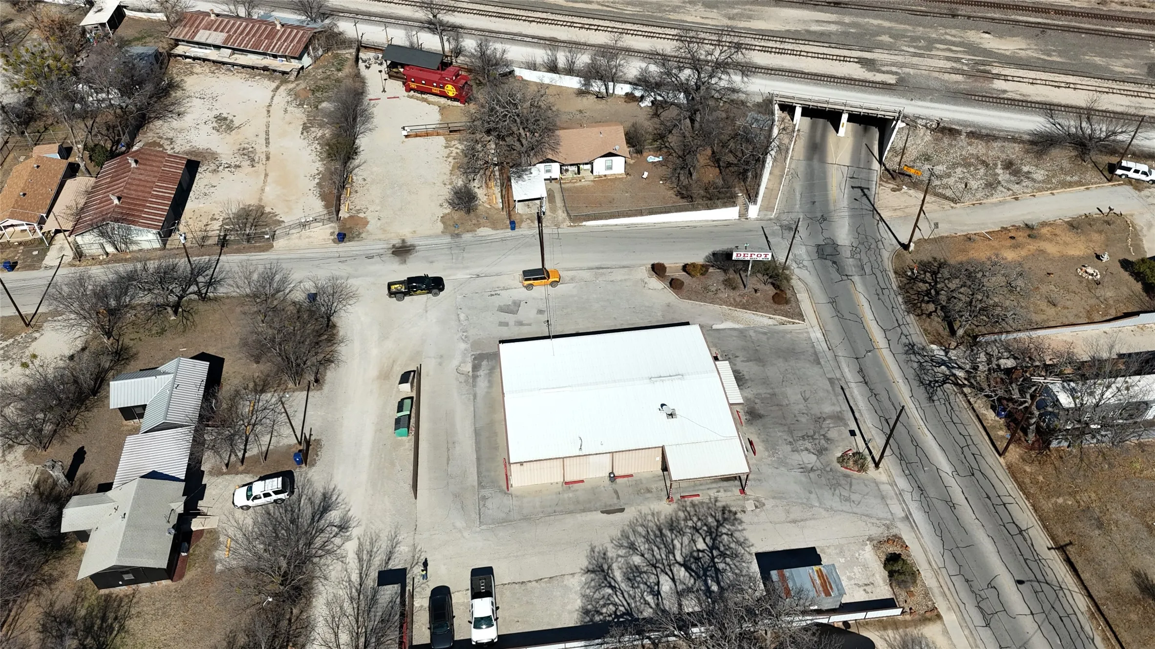 Retail For Sale in Brown County , 1001 Vine Street, Brownwood, Texas 76801, 0, 0, Garage spaces, 0 Sqft, built in 2000, Preowned, Price $1,900,000, mls#21047246, Real Estate Agent in Brownwood, Homes For Sale in Brown county, Homes For Sale in Brownwood, Realtor in Brownwood Texas, Real Estate Brokerage Independent Realty Texas, Luminita Cordes Realtor
