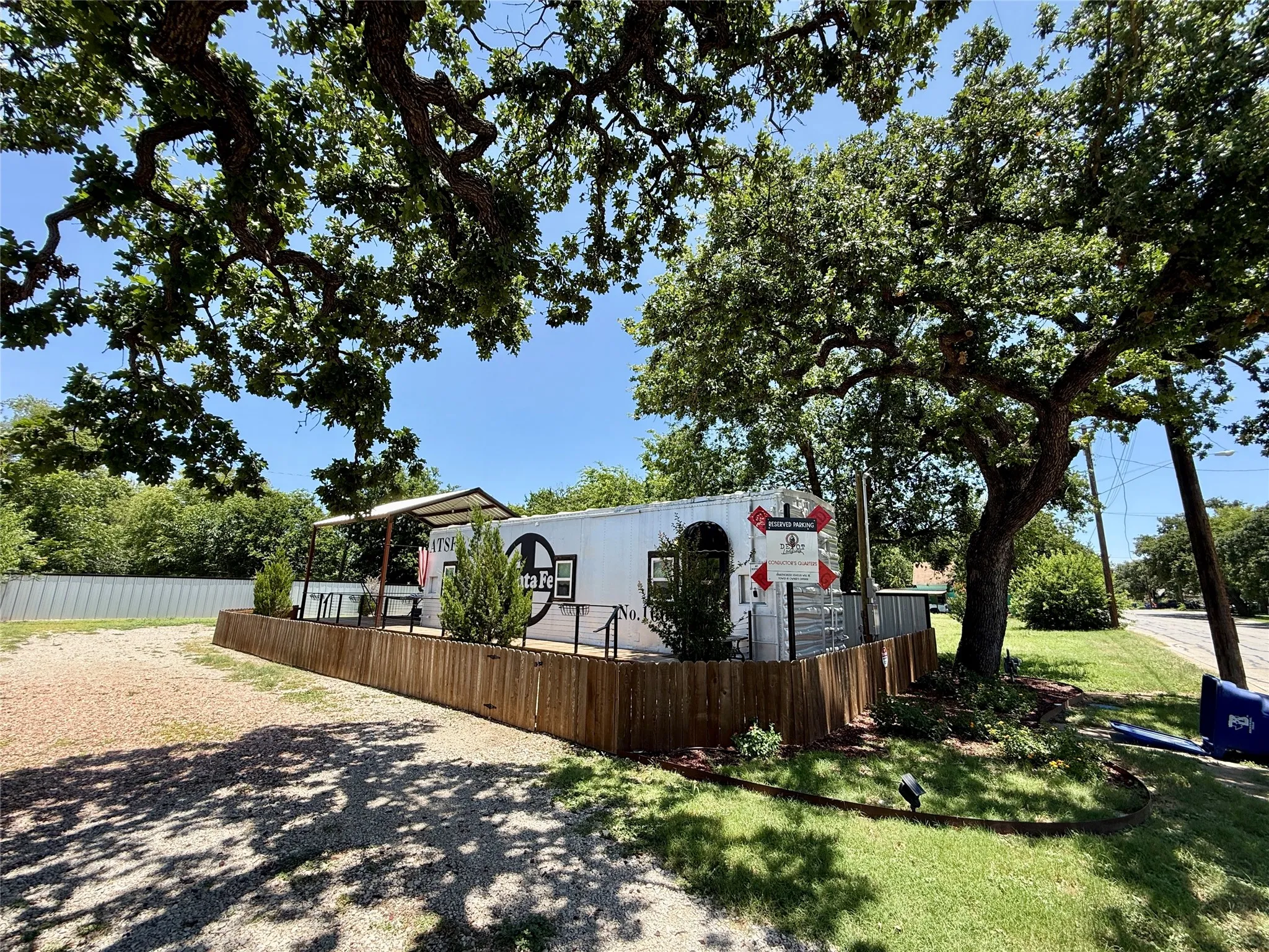 Business For Sale in Brown County , 708 Avenue A, Brownwood, Texas 76801, 0, 0, Garage spaces, 0 Sqft, built in 1997, Preowned, Price $1,150,000, mls#21047267, Real Estate Agent in Brownwood, Homes For Sale in Brown county, Homes For Sale in Brownwood, Realtor in Brownwood Texas, Real Estate Brokerage Independent Realty Texas, Luminita Cordes Realtor