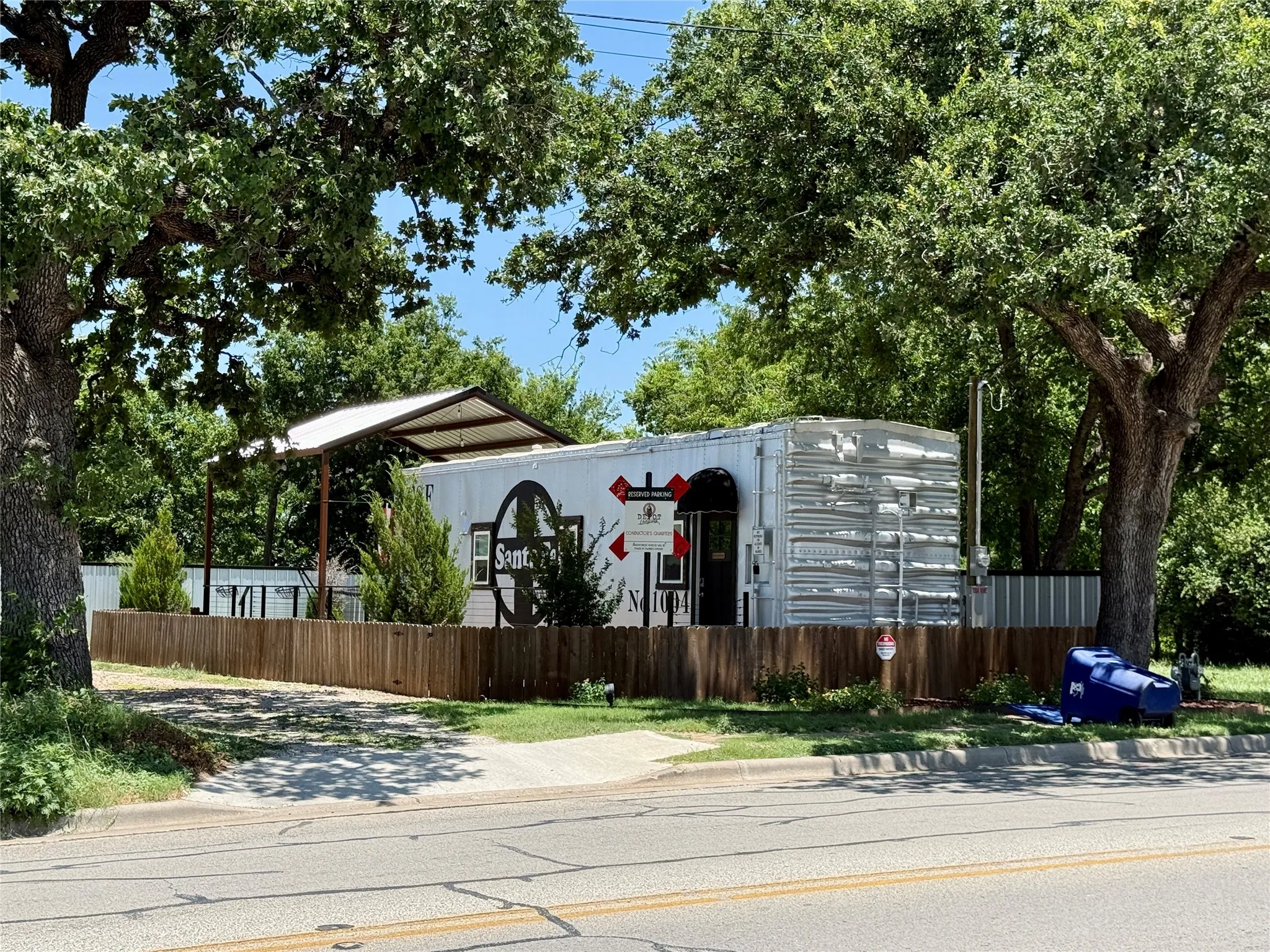 Business For Sale in Brown County , 708 Avenue A, Brownwood, Texas 76801, 0, 0, Garage spaces, 0 Sqft, built in 1997, Preowned, Price $1,150,000, mls#21047267, Real Estate Agent in Brownwood, Homes For Sale in Brown county, Homes For Sale in Brownwood, Realtor in Brownwood Texas, Real Estate Brokerage Independent Realty Texas, Luminita Cordes Realtor