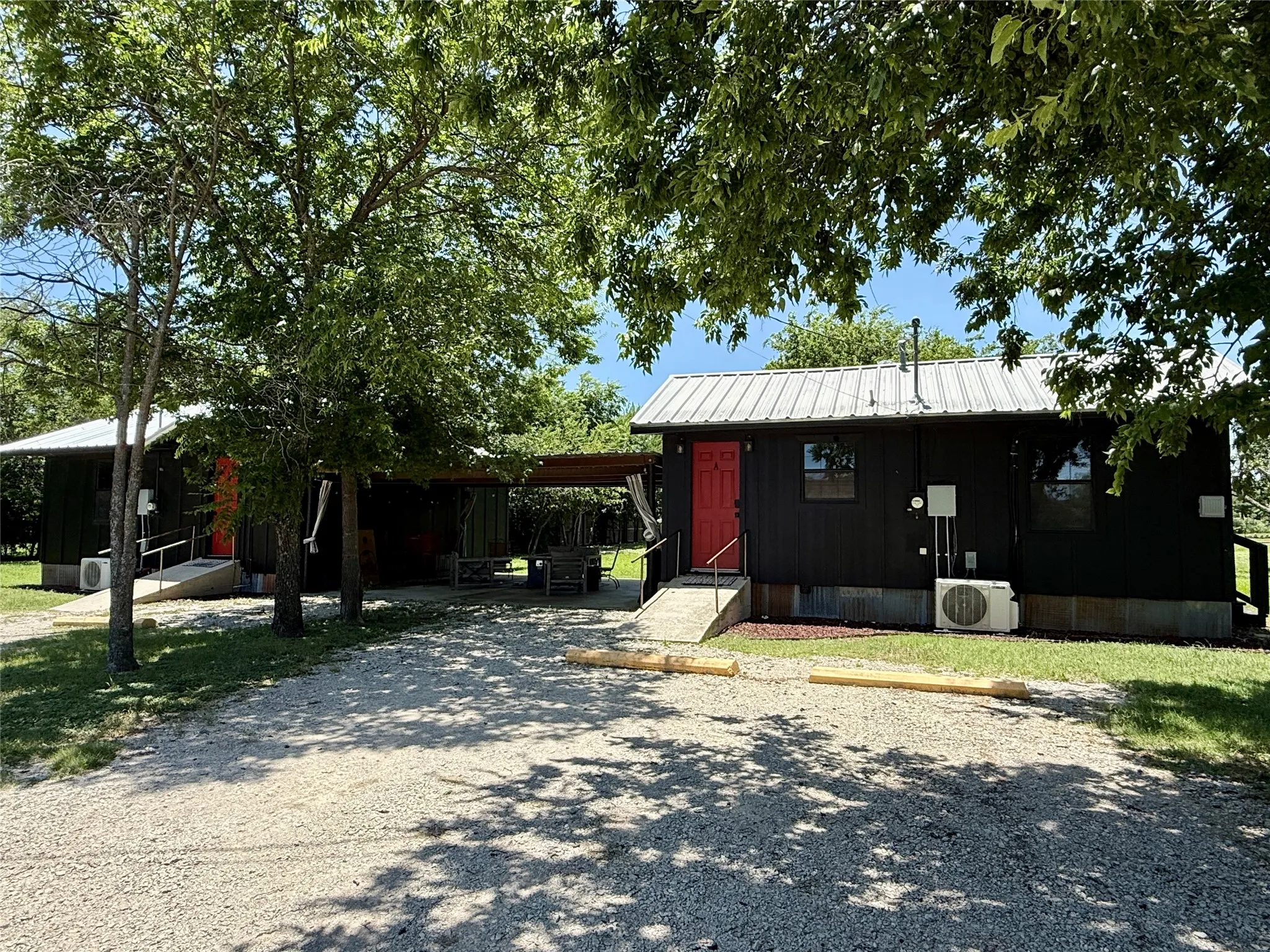 Business For Sale in Brown County , 1001 A Vine, Brownwood, Texas 76801, 0, 0, Garage spaces, 0 Sqft, built in 1997, Preowned, Price $2,825,000, mls#21047293, Real Estate Agent in Brownwood, Homes For Sale in Brown county, Homes For Sale in Brownwood, Realtor in Brownwood Texas, Real Estate Brokerage Independent Realty Texas, Luminita Cordes Realtor