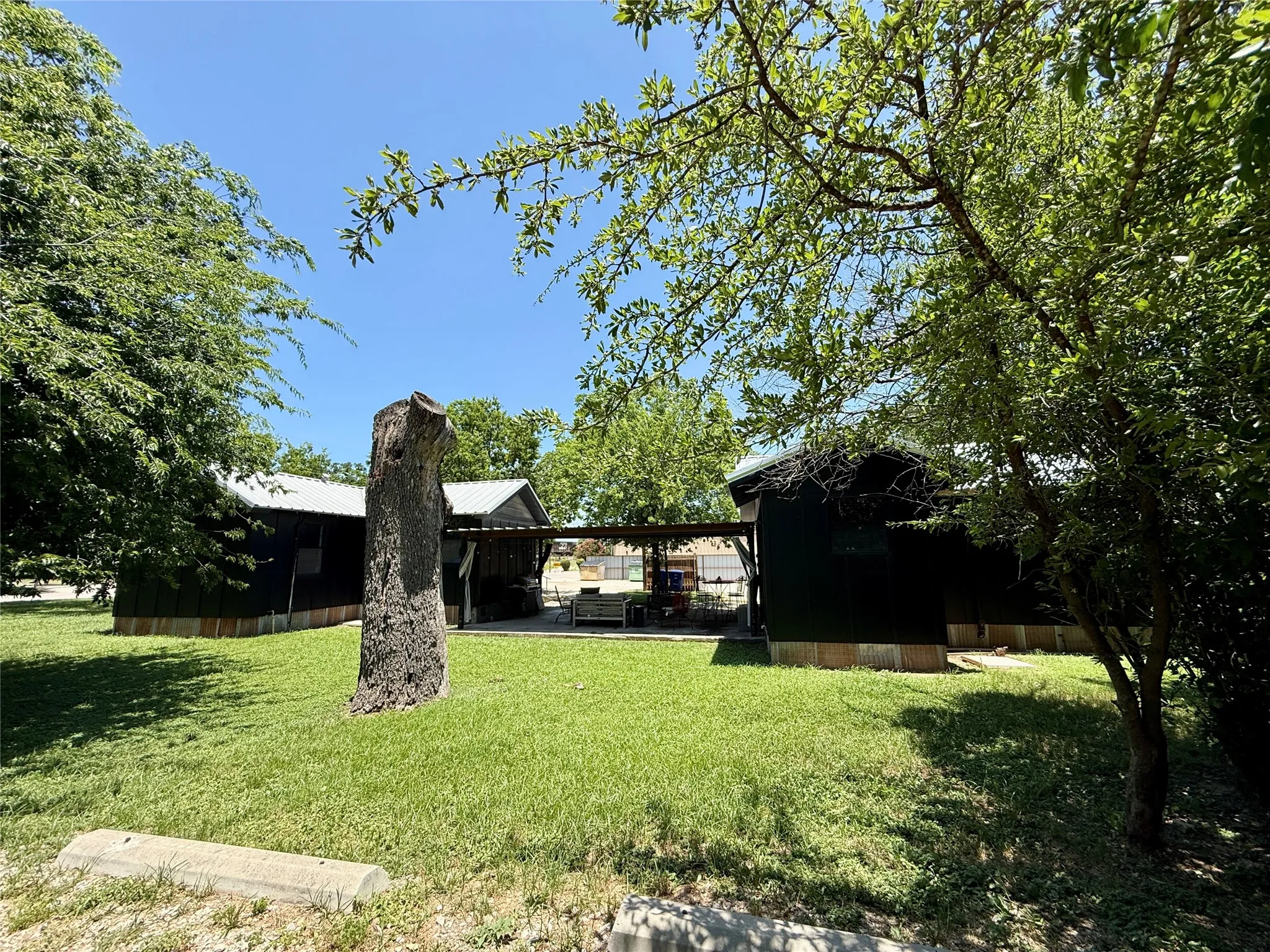 Business For Sale in Brown County , 1001 A Vine, Brownwood, Texas 76801, 0, 0, Garage spaces, 0 Sqft, built in 1997, Preowned, Price $2,825,000, mls#21047293, Real Estate Agent in Brownwood, Homes For Sale in Brown county, Homes For Sale in Brownwood, Realtor in Brownwood Texas, Real Estate Brokerage Independent Realty Texas, Luminita Cordes Realtor
