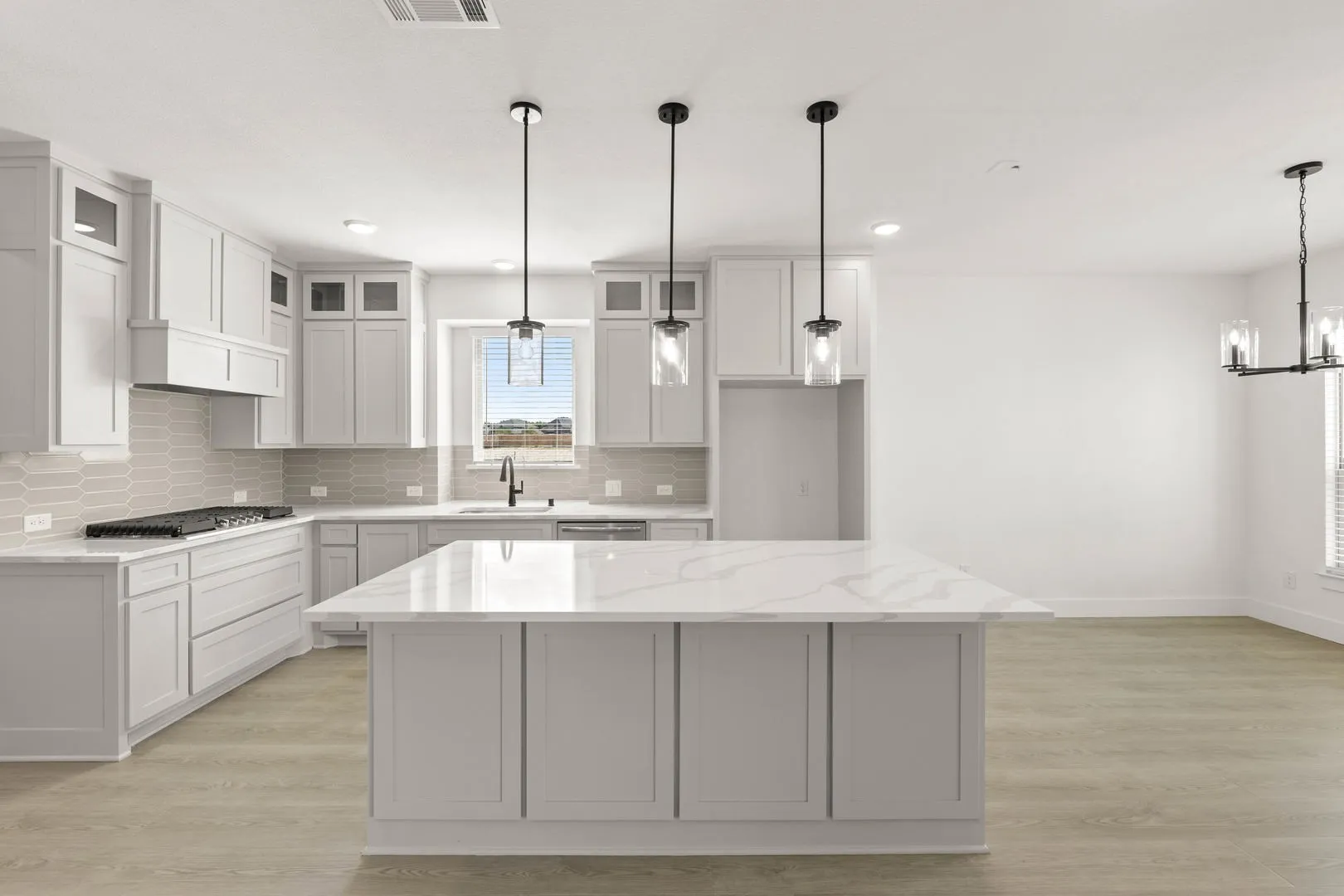 1617 Whisperwood-Kitchen-1