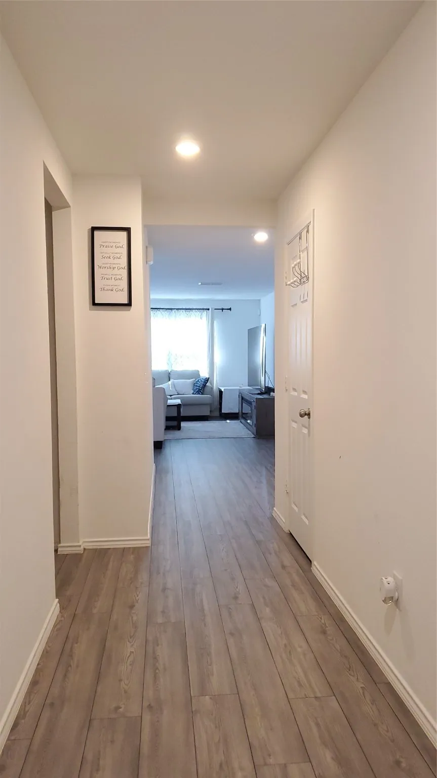 Single Family Residence For Sale in Kaufman County , 1653 Box Elder Road, Forney, Texas 75126, 4 Bedroom, 3 Bathroom, 2 Garage spaces, 2,430 Sqft, built in 2023, Preowned, mls#21047568, Real Estate Agent in Forney, Homes For Sale in Kaufman county, Homes For Sale in Forney, Realtor in Forney Texas, Real Estate Brokerage Independent Realty Texas, Luminita Cordes Realtor