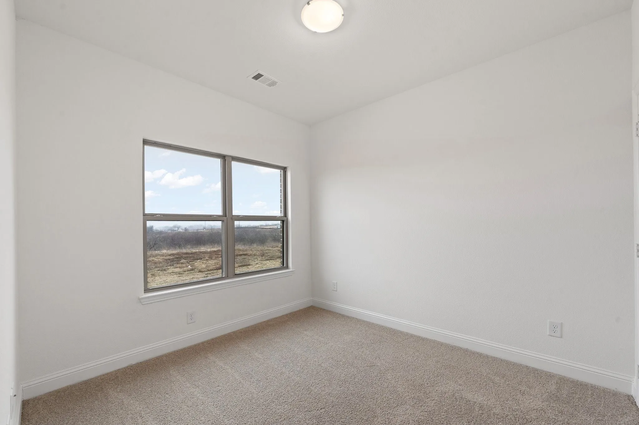 Single Family Residence For Sale in Ellis County , 10305 Livestock Avenue, Venus, Texas 76084, 5 Bedroom, 3 Bathroom, 2 Garage spaces, 2,581 Sqft, built in 2025, mls#21044431, Real Estate Agent in Venus, Homes For Sale in Ellis county, Homes For Sale in Venus, Realtor in Venus Texas, Real Estate Brokerage Independent Realty Texas, Luminita Cordes Realtor